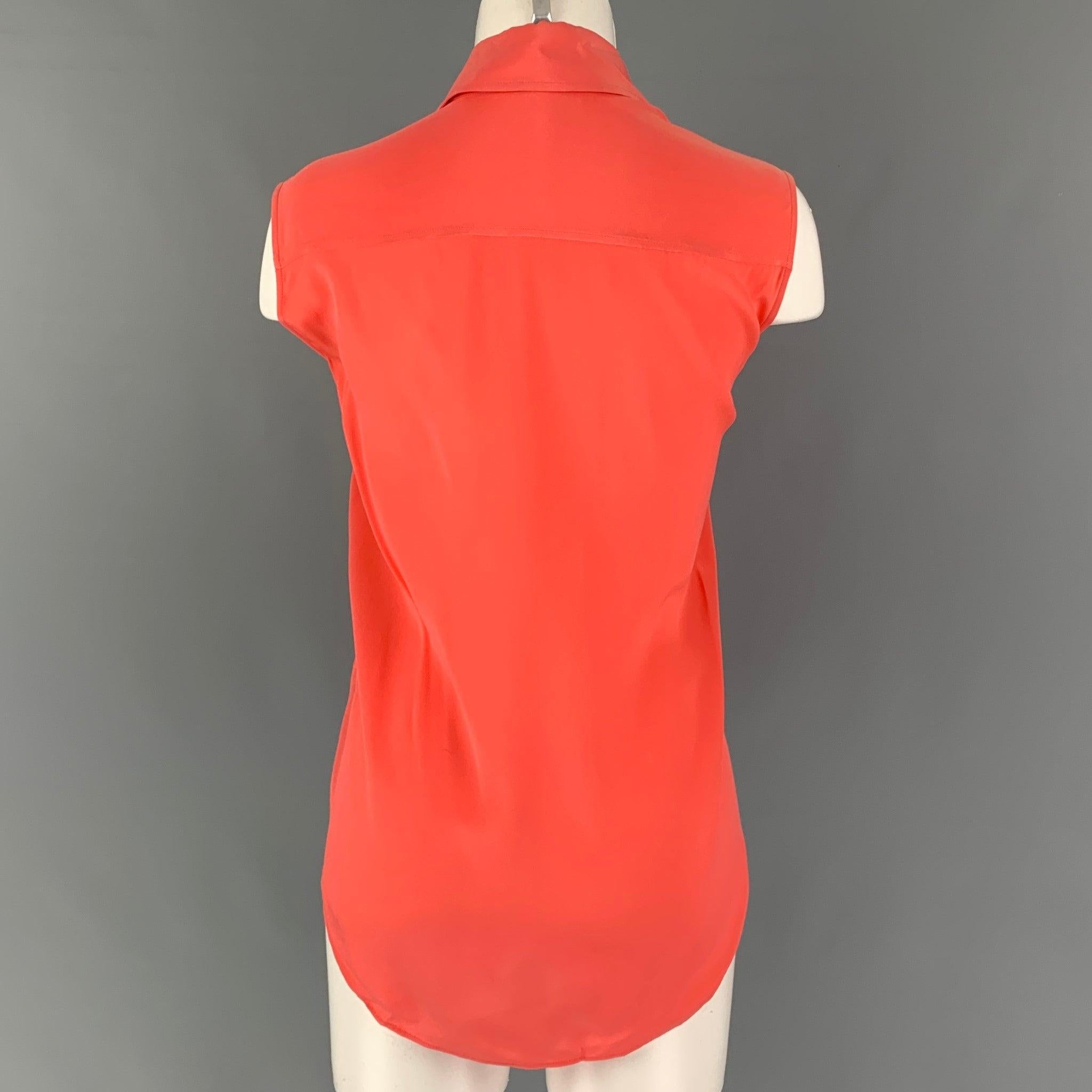 GIVENCHY Size 6 Coral Silk Sleeveless Casual Top In Good Condition For Sale In San Francisco, CA
