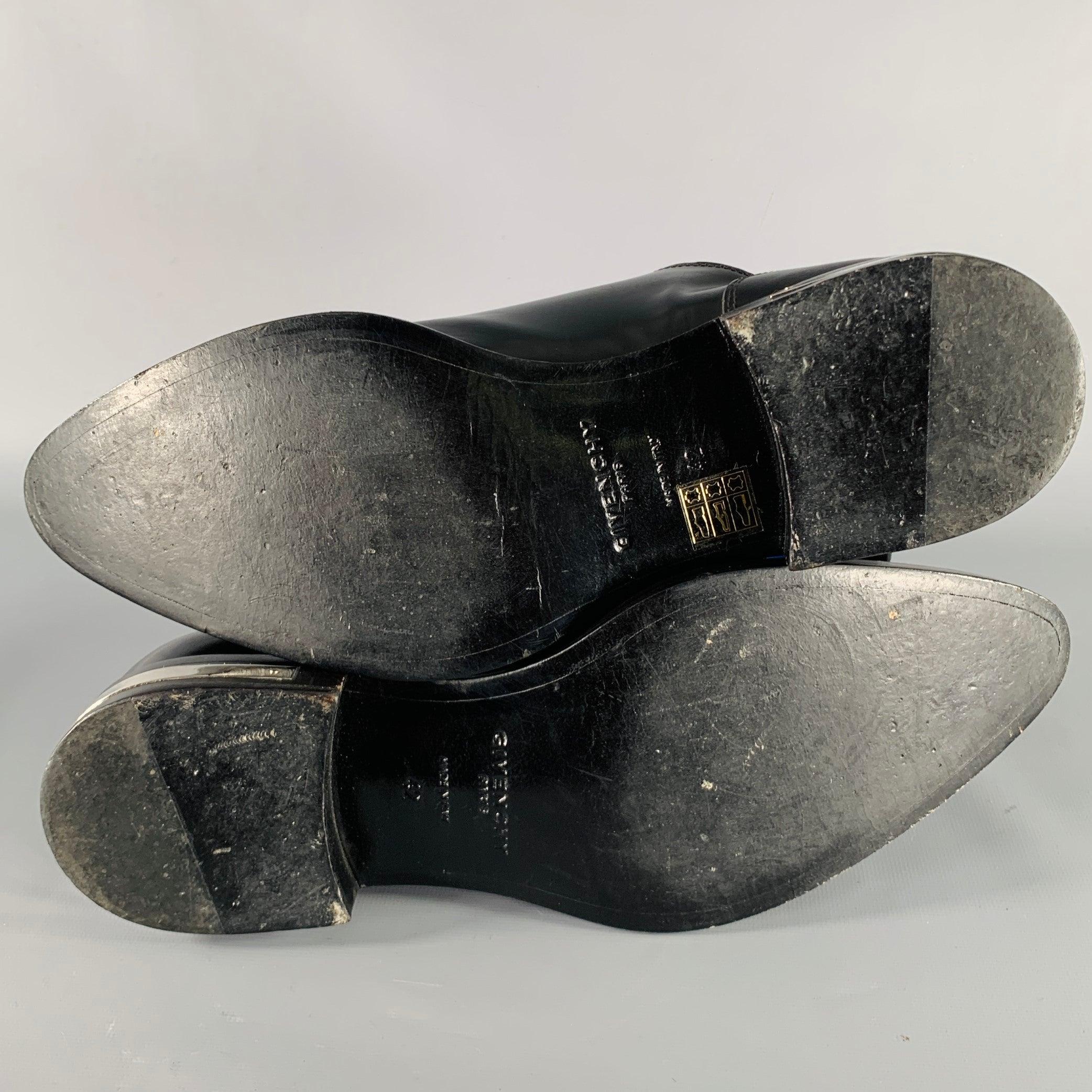 GIVENCHY Size 9 Black Leather Metal Trim Lace-Up Shoes For Sale 2