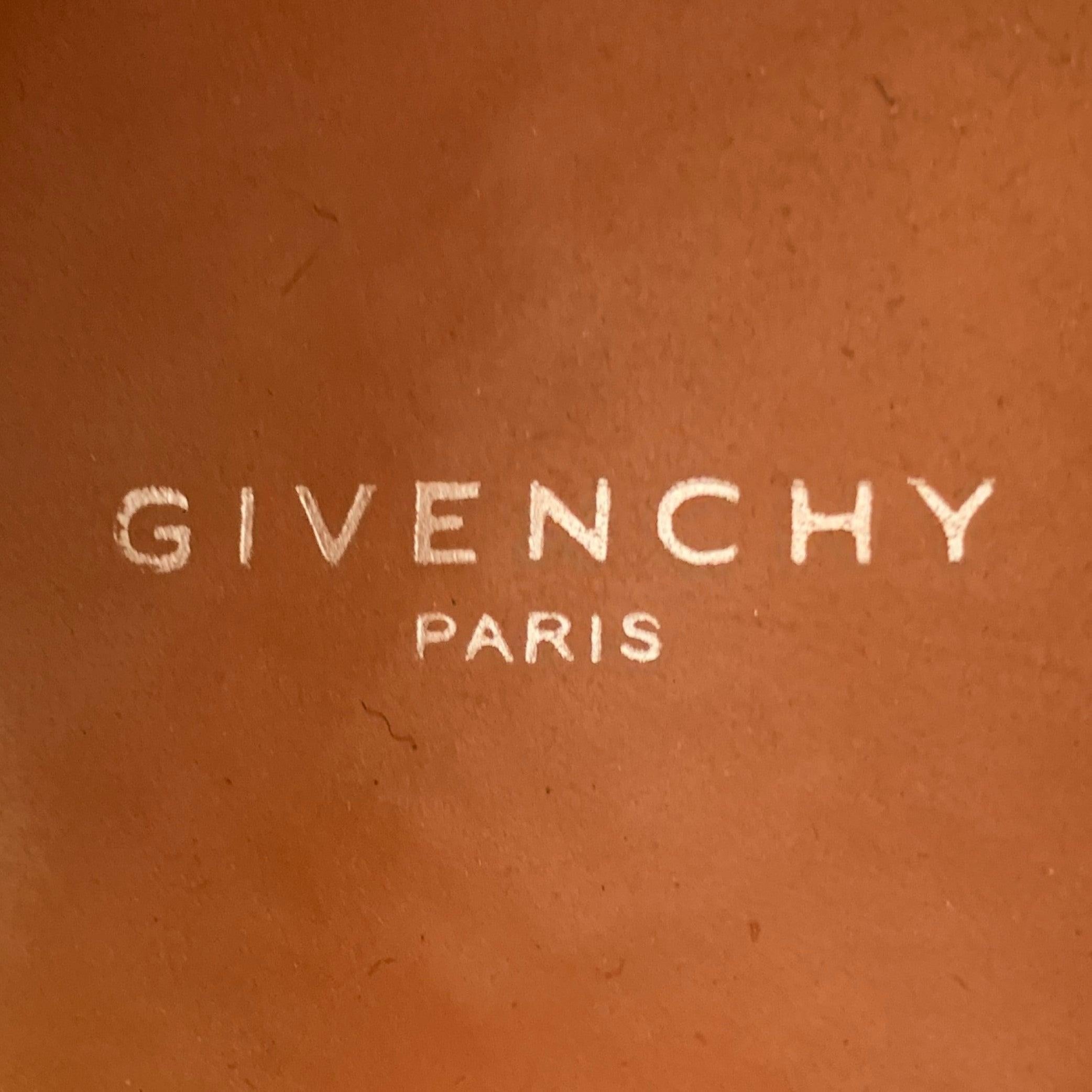 GIVENCHY Size 9 Black Leather Metal Trim Lace-Up Shoes For Sale 3