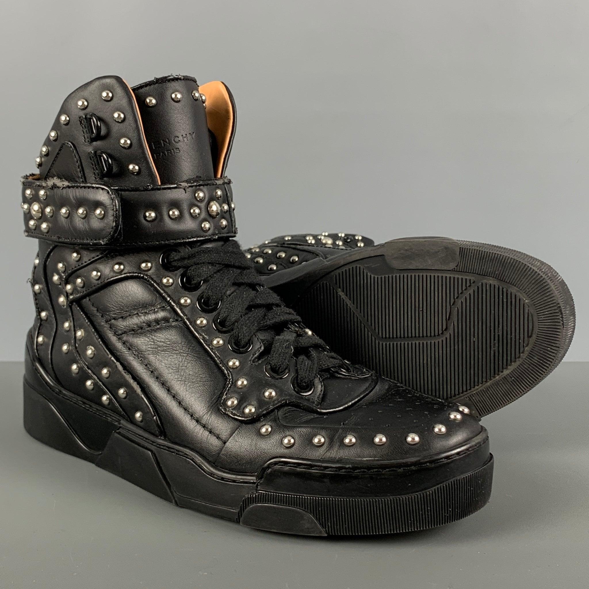 GIVENCHY Size 9 Black Studded Leather High Top Sneakers For Sale 1