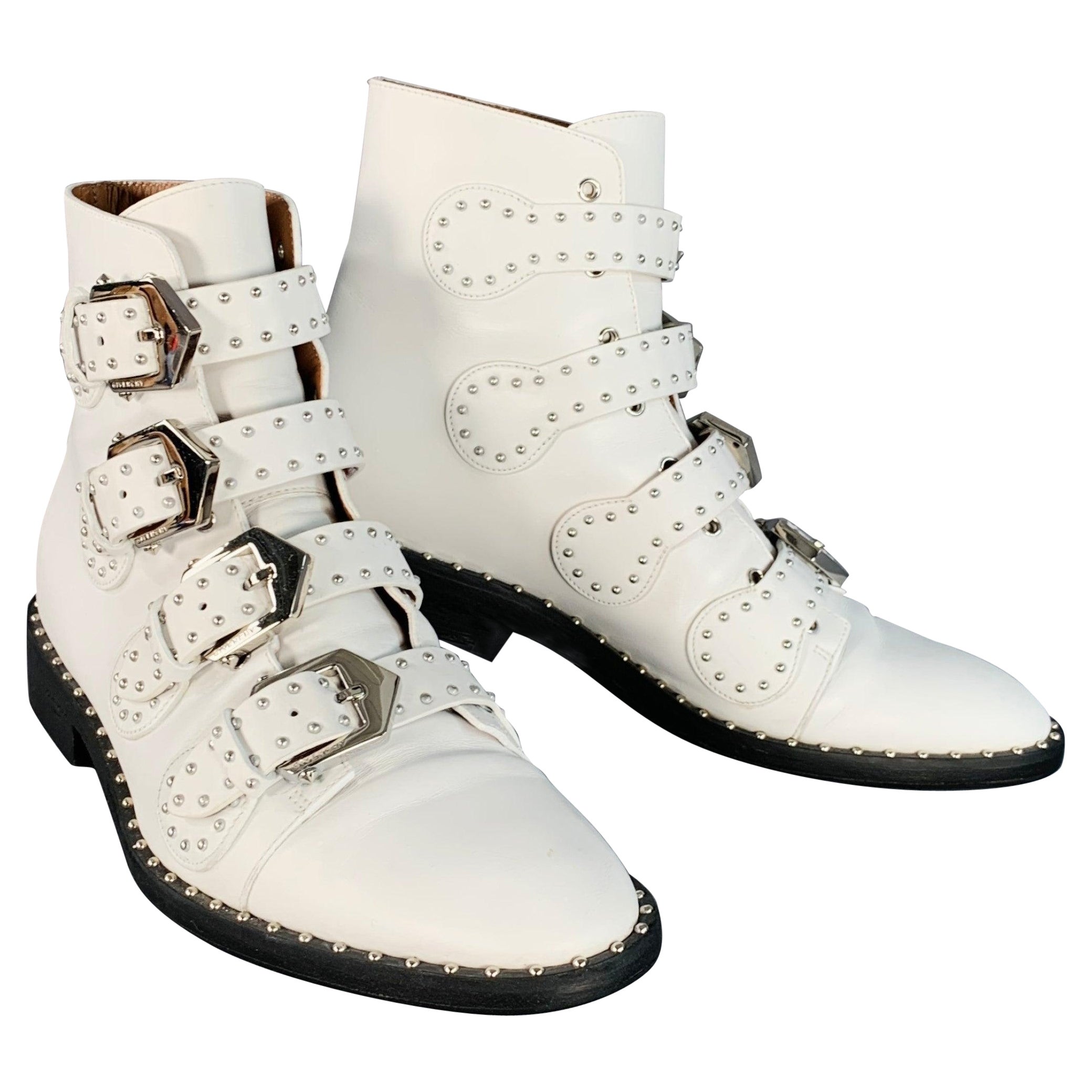 GIVENCHY Stivaletti con cintura con borchie bianchi taglia 9