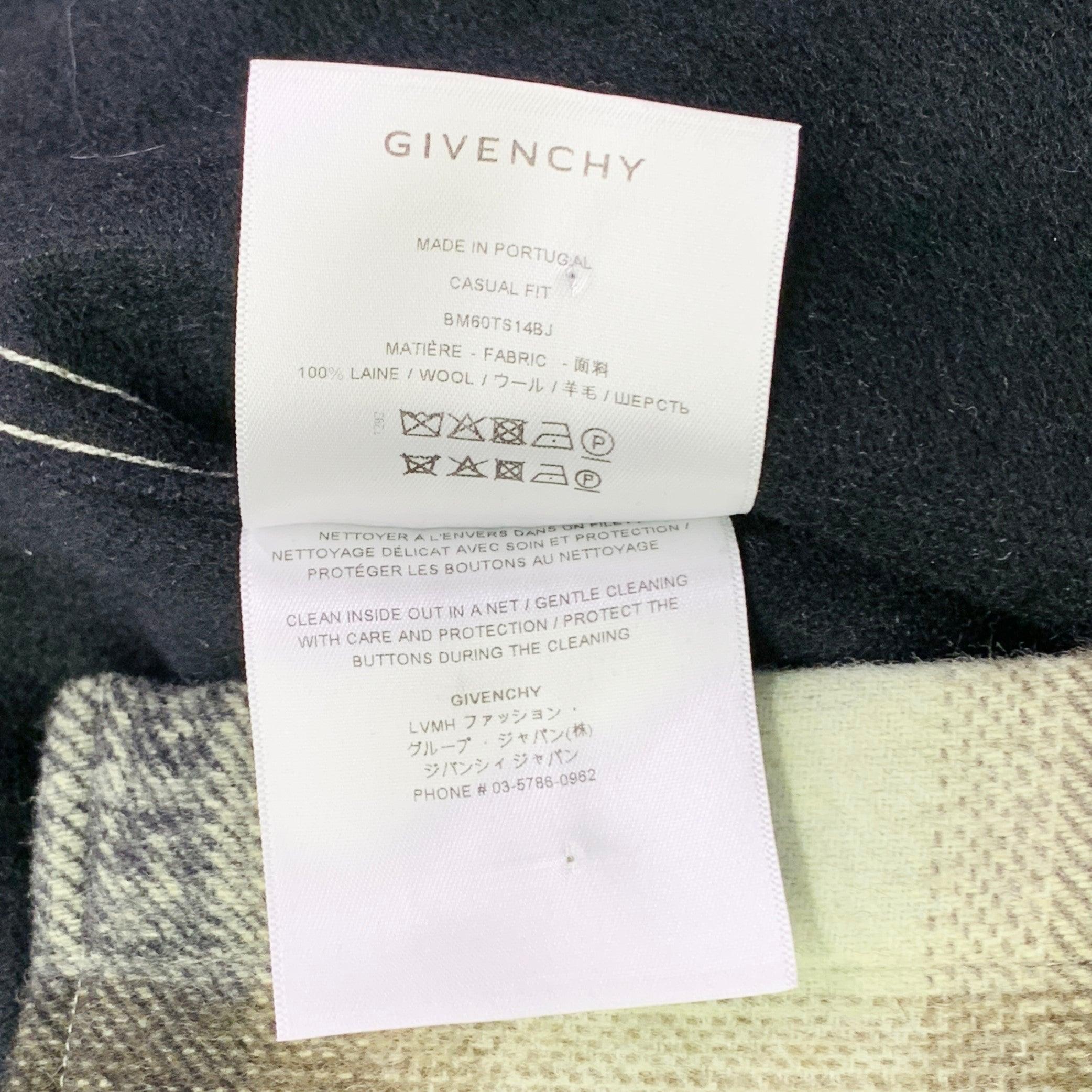 GIVENCHY Size L Green Black Plaid Monogram Wool Long Sleeve Jacket (veste chemise à manches longues en laine) en vente 1