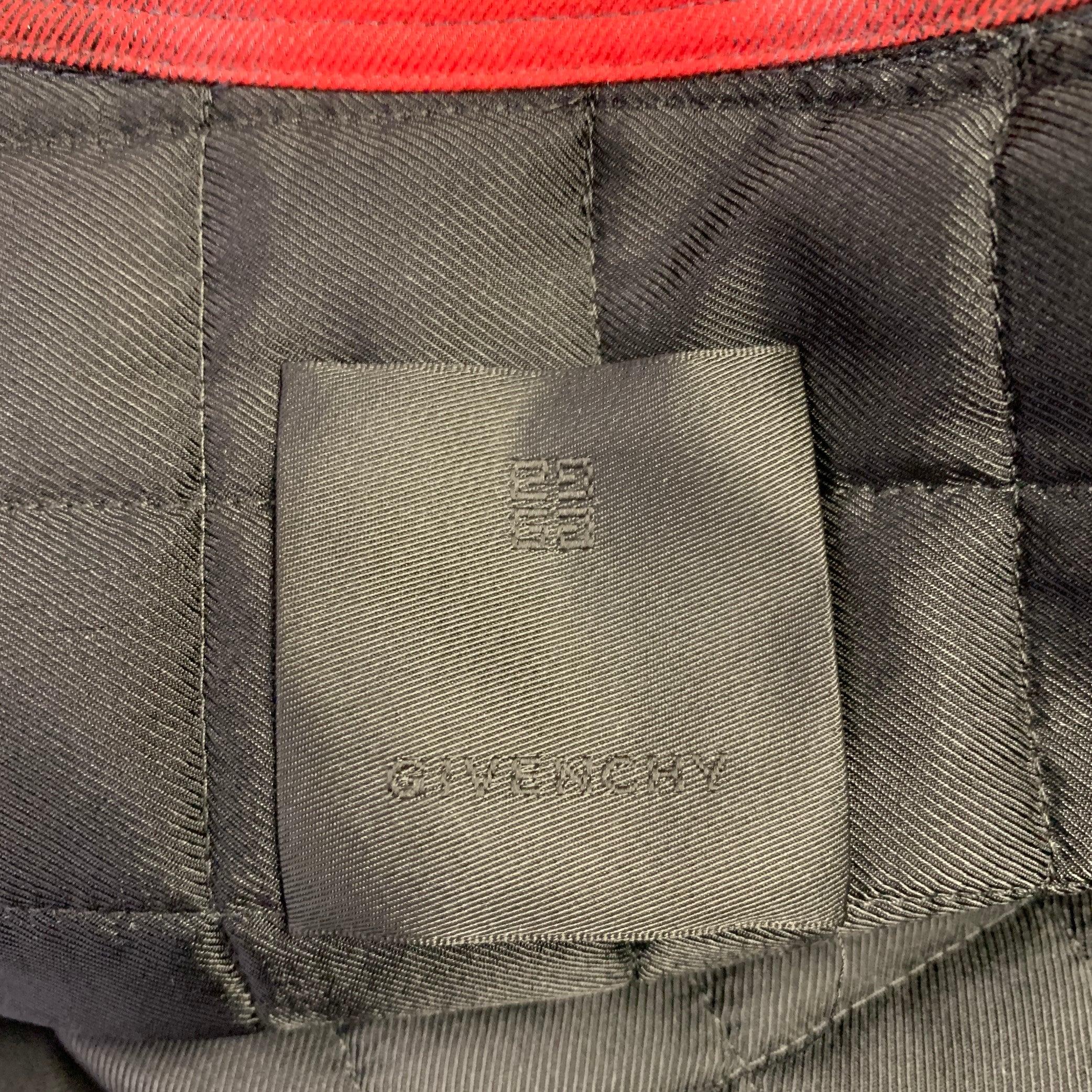 Uomo GIVENCHY Giacca con bottoni automatici in cotone a quadri rossi e neri, taglia M. Redly in vendita