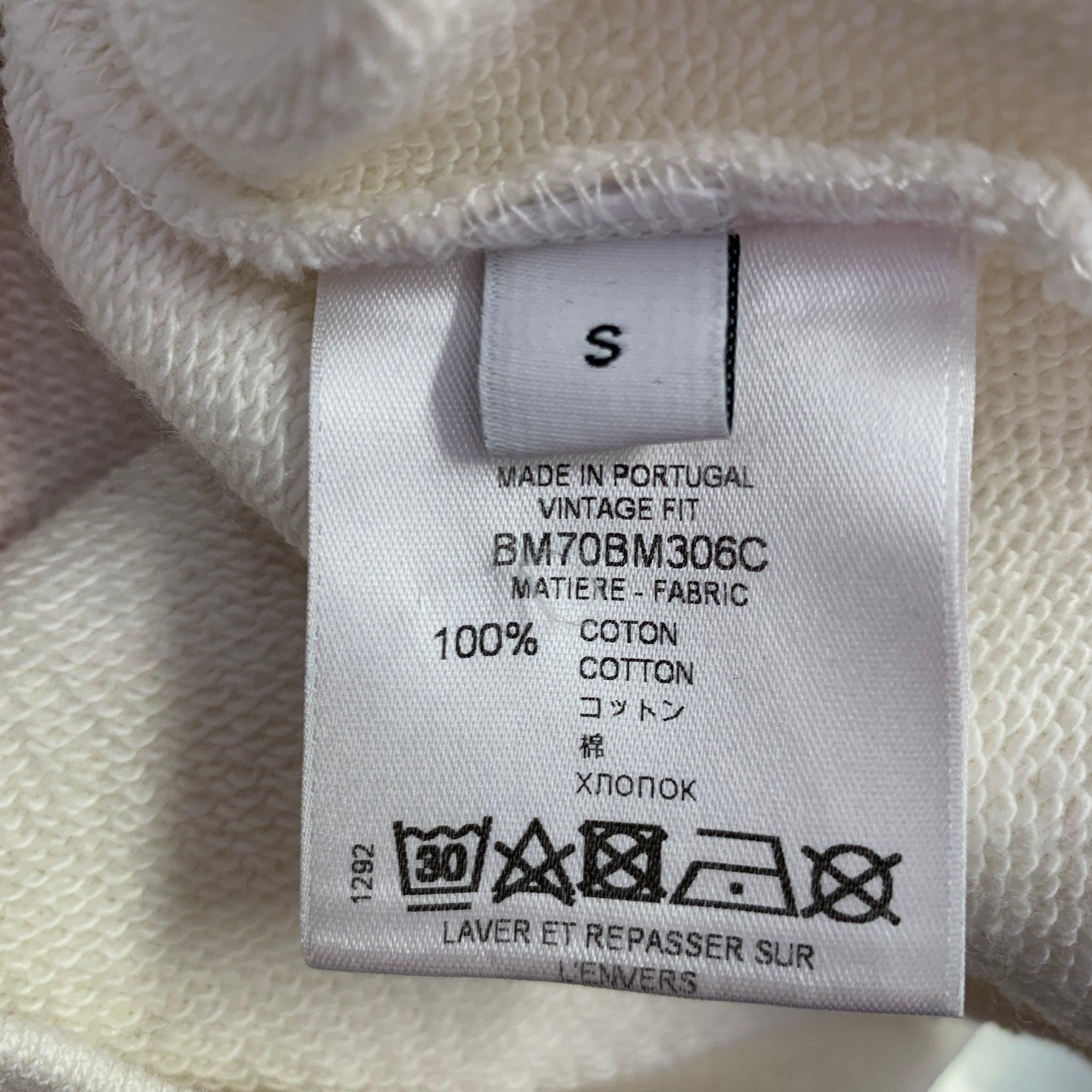 GIVENCHY Size S Cream Red Cotton -GV World Tour- Graphic Sweatshirt For Sale 1