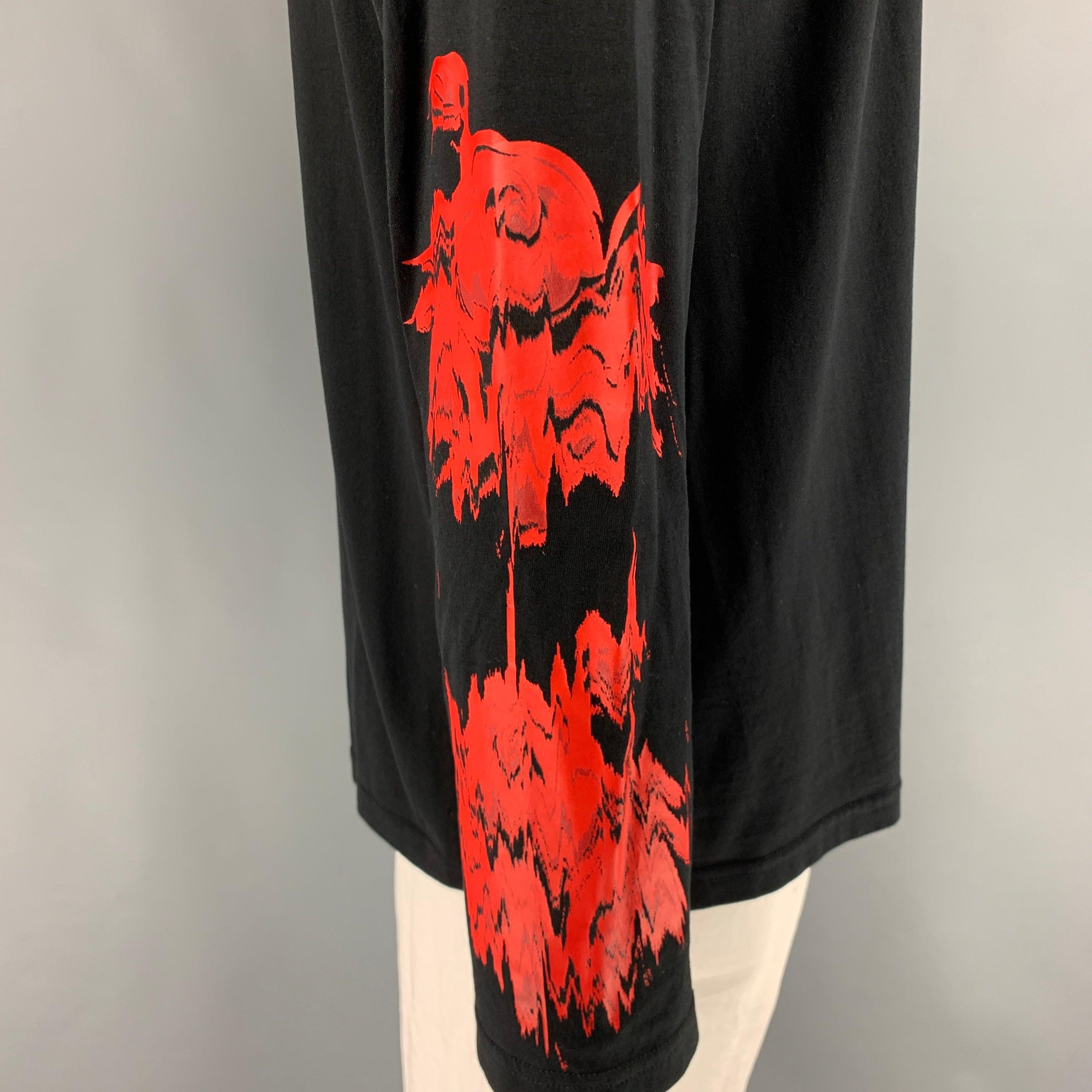 Men's GIVENCHY Size XL Black Red Graphic Cotton Long Sleeve T-shirt For Sale