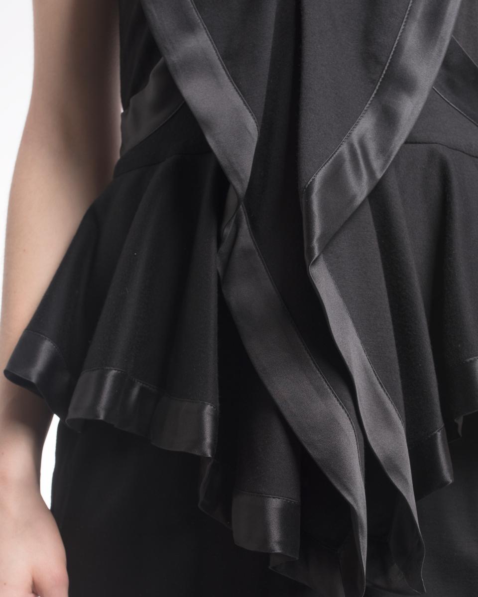 Givenchy Spring 2012 Runway Black Satin Seamed Dress - 8 For Sale 1