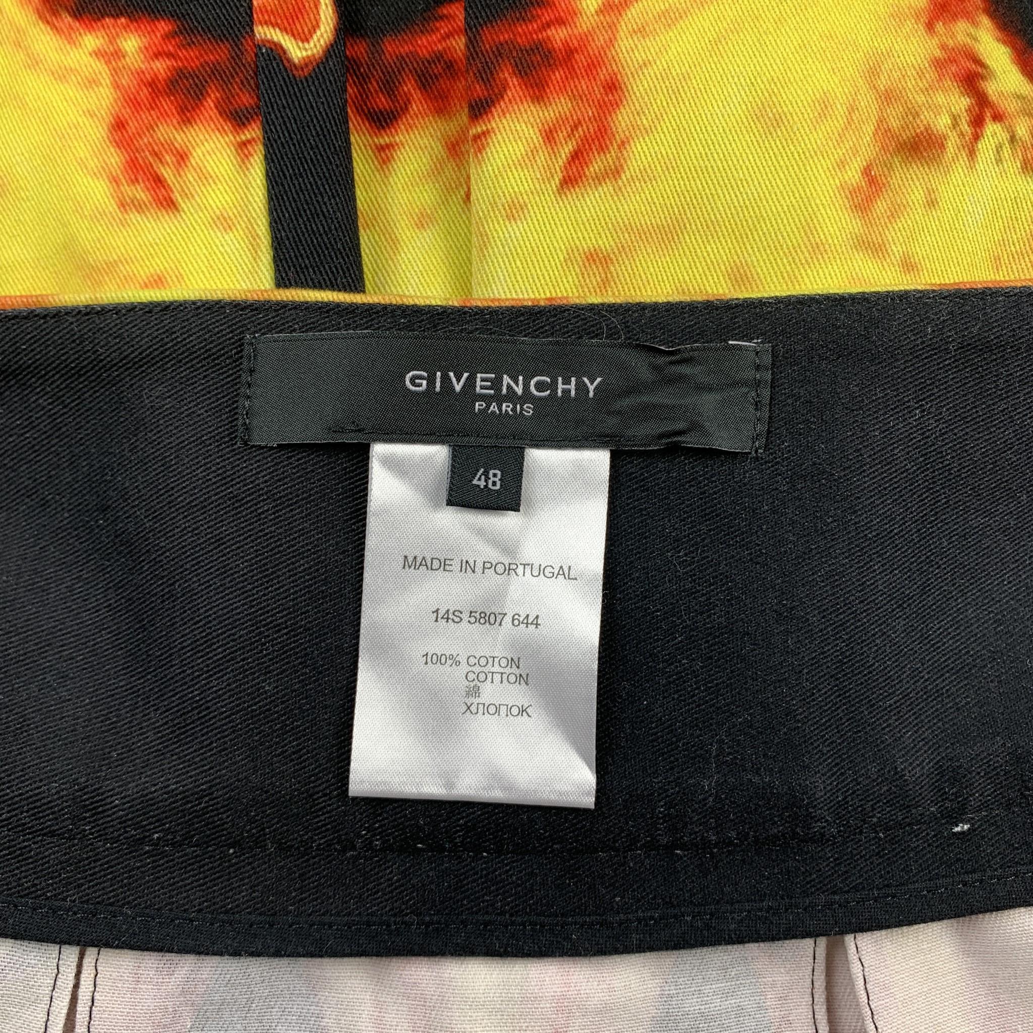 GIVENCHY Spring 2014 Size 32 Black & Yellow Flames Cotton Pleated Kilt In Excellent Condition In San Francisco, CA
