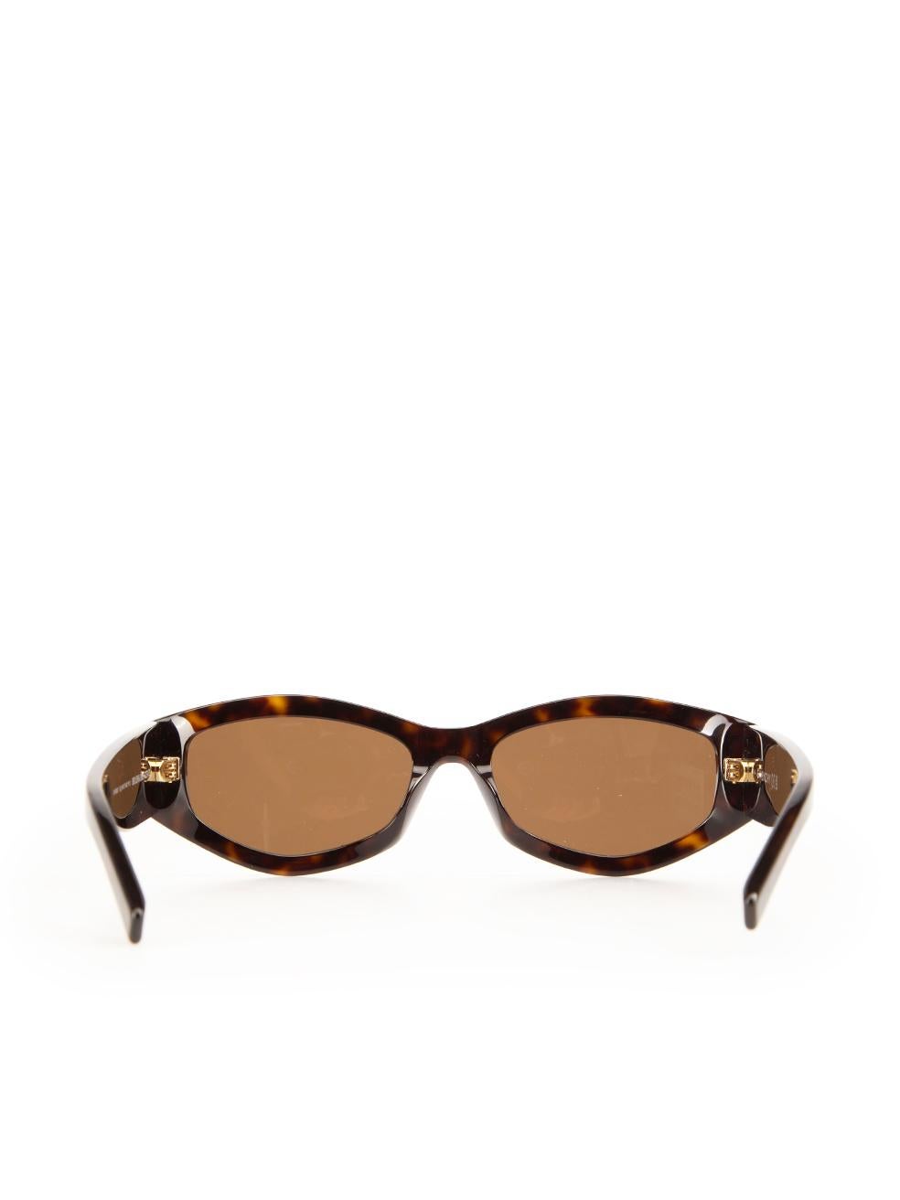 Givenchy SS24 Dark Havana Geometric Sunglasses In New Condition In London, GB
