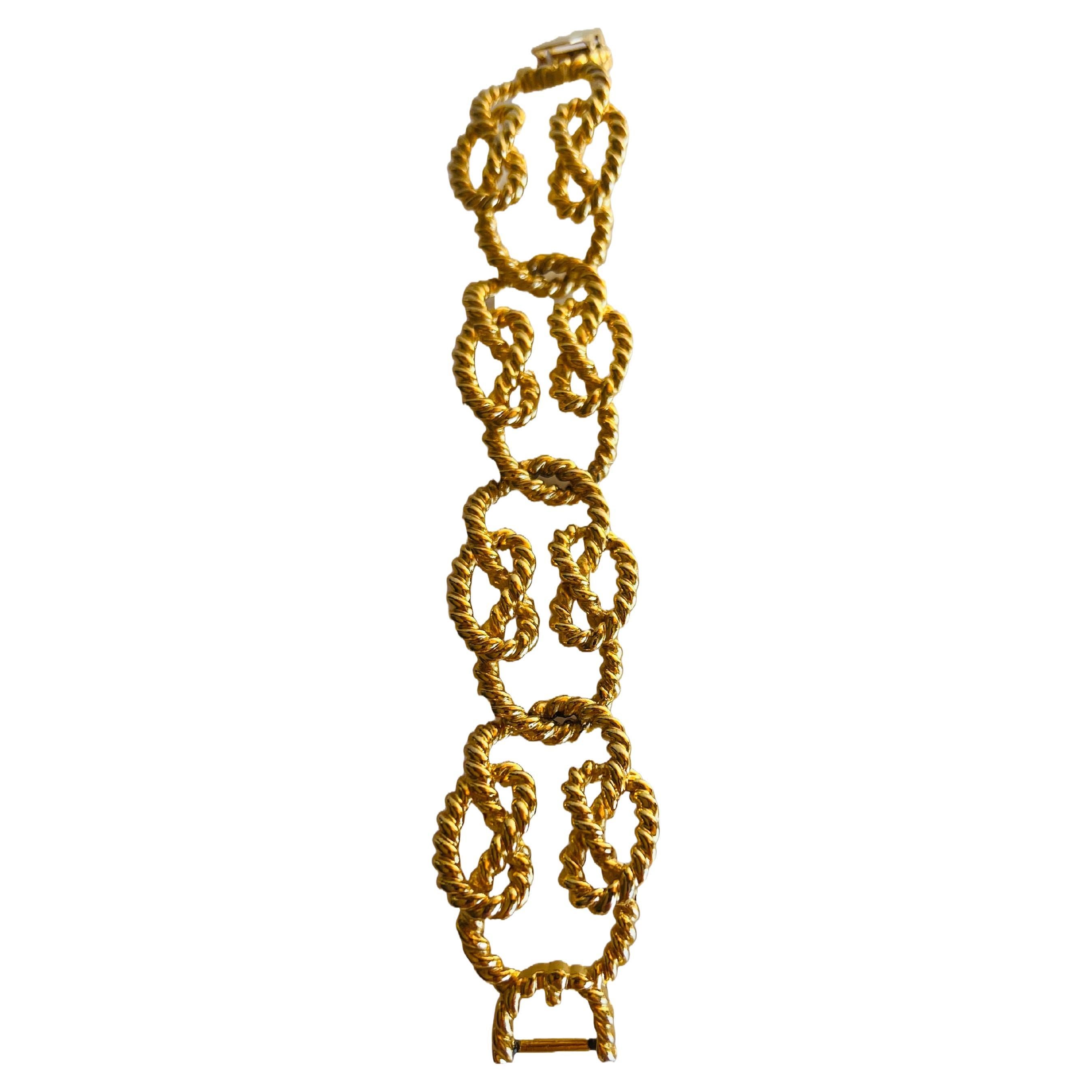 Givenchy Statement Twisted Rope Gold Choker Collar Necklace In Good Condition In Sausalito, CA