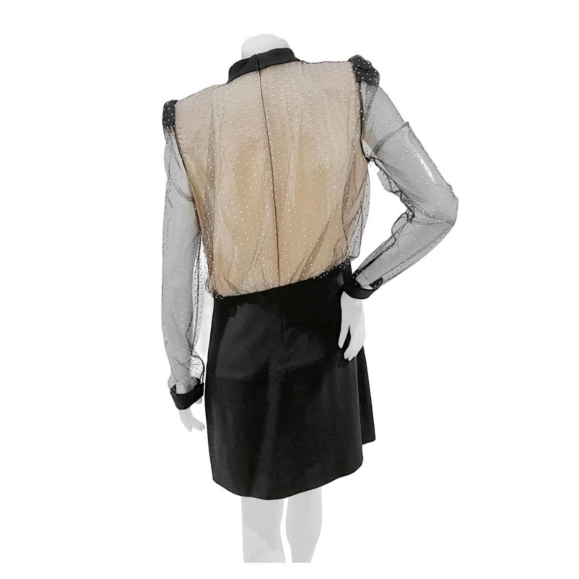 Beige Givenchy - Robe en dentelle cloutée en vente