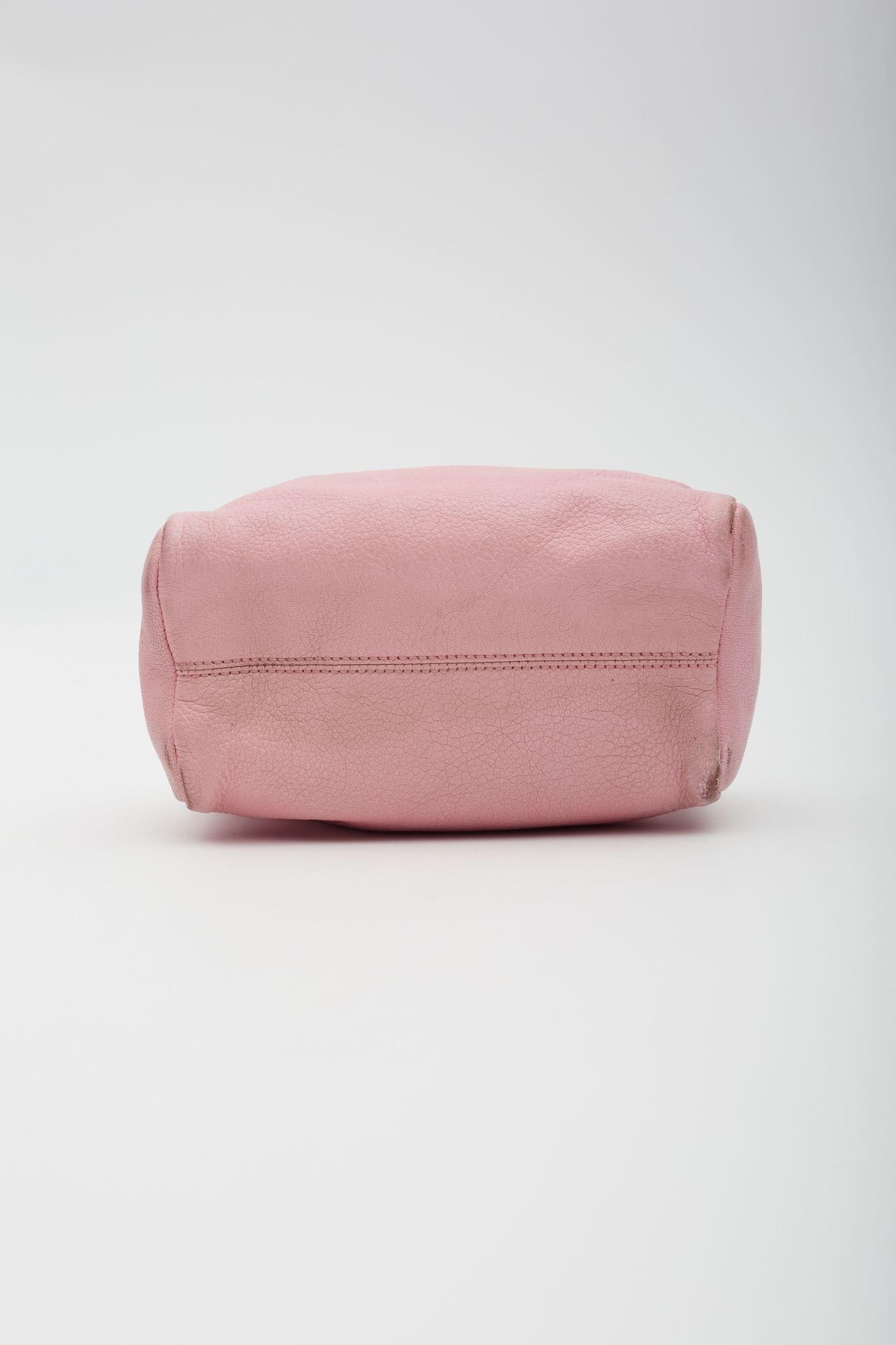 Givenchy Sugar Leather Mini Pandora Shoulder Bag Pink In Fair Condition For Sale In Montreal, Quebec