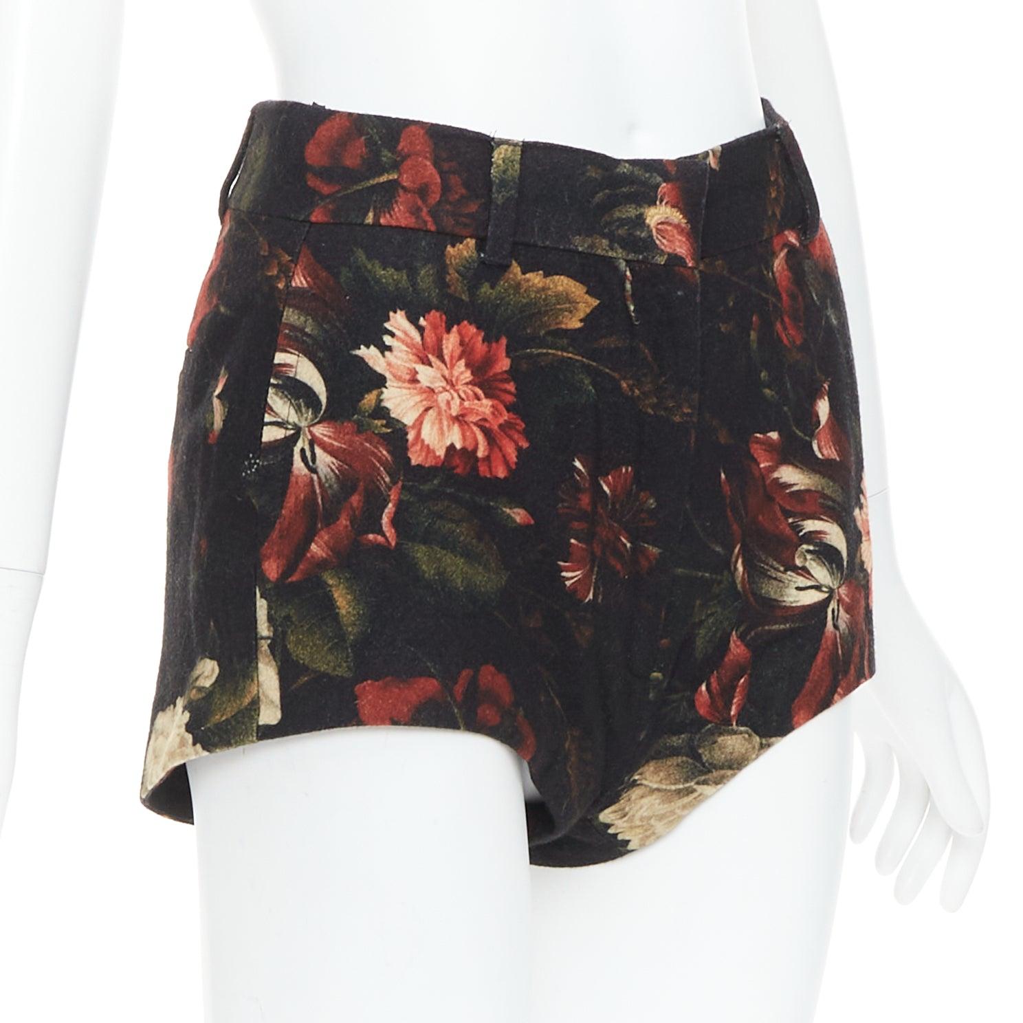 Black GIVENCHY Tisci 100% wool black red peony floral high rise shorts For Sale