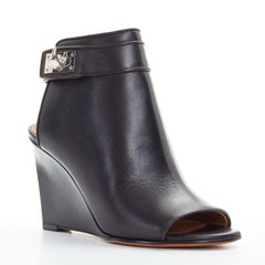 GIVENCHY TISCI black leather peep toe silver shark tooth lock wedge EU36 US6