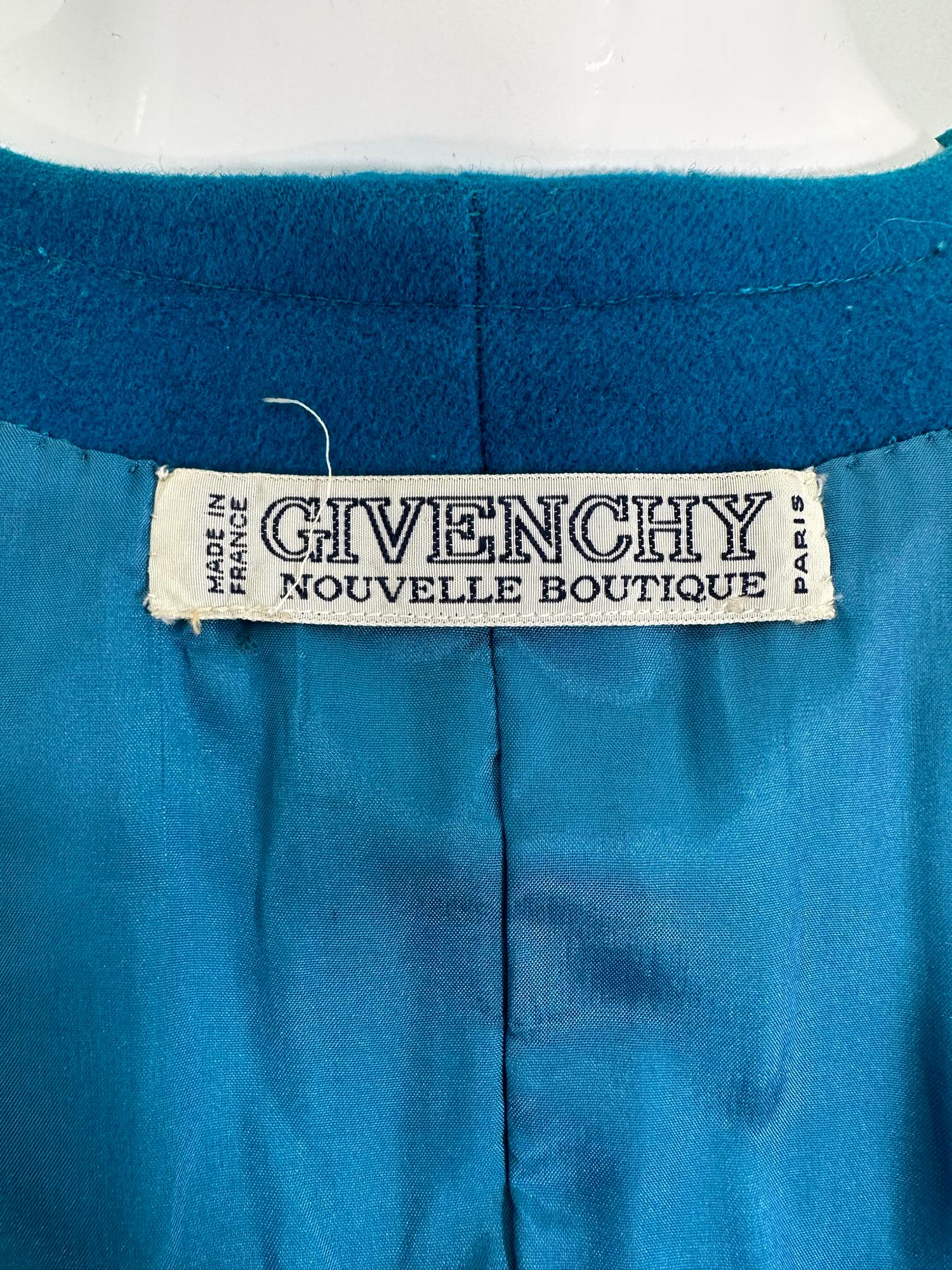 Givenchy Turquoise Wool Open Front Swing Coat with Angled Pockets 1980s For Sale 6