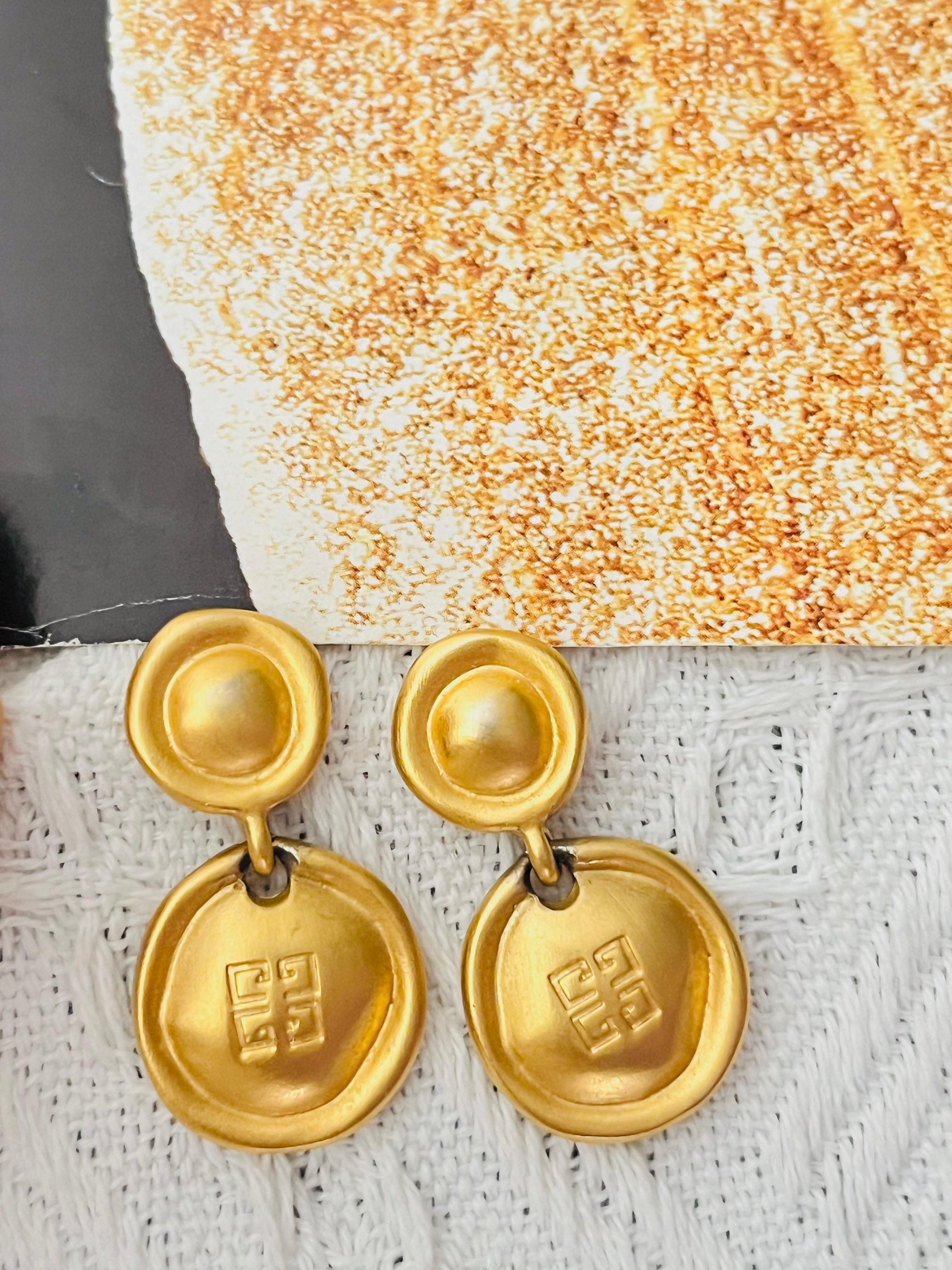 Givenchy Vintage 1980 4G Logo Monogram Double Button Drop Gold Pierced Earrings In Good Condition For Sale In Wokingham, England