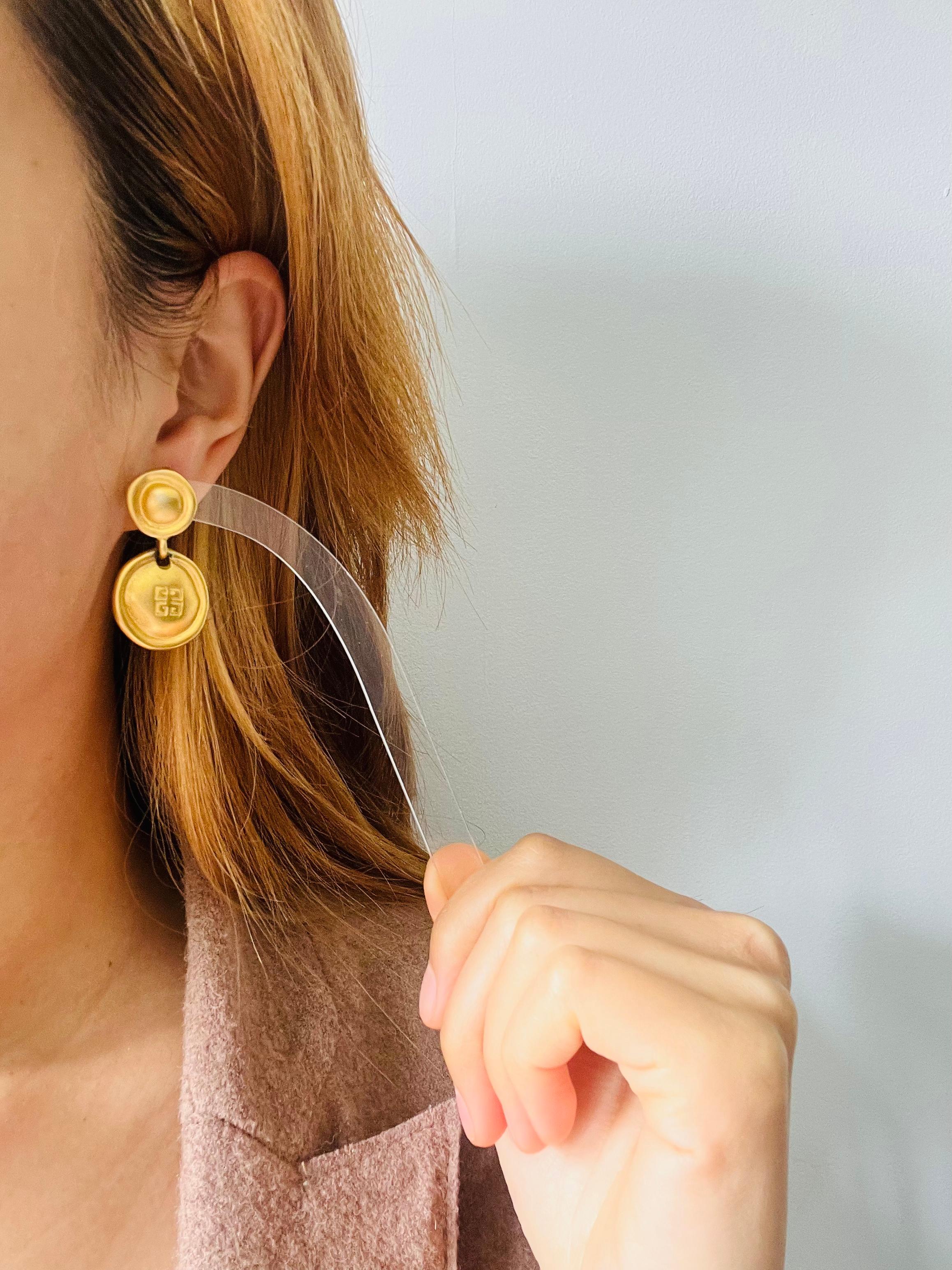 Women's or Men's Givenchy Vintage 1980 4G Logo Monogram Double Button Drop Gold Pierced Earrings For Sale
