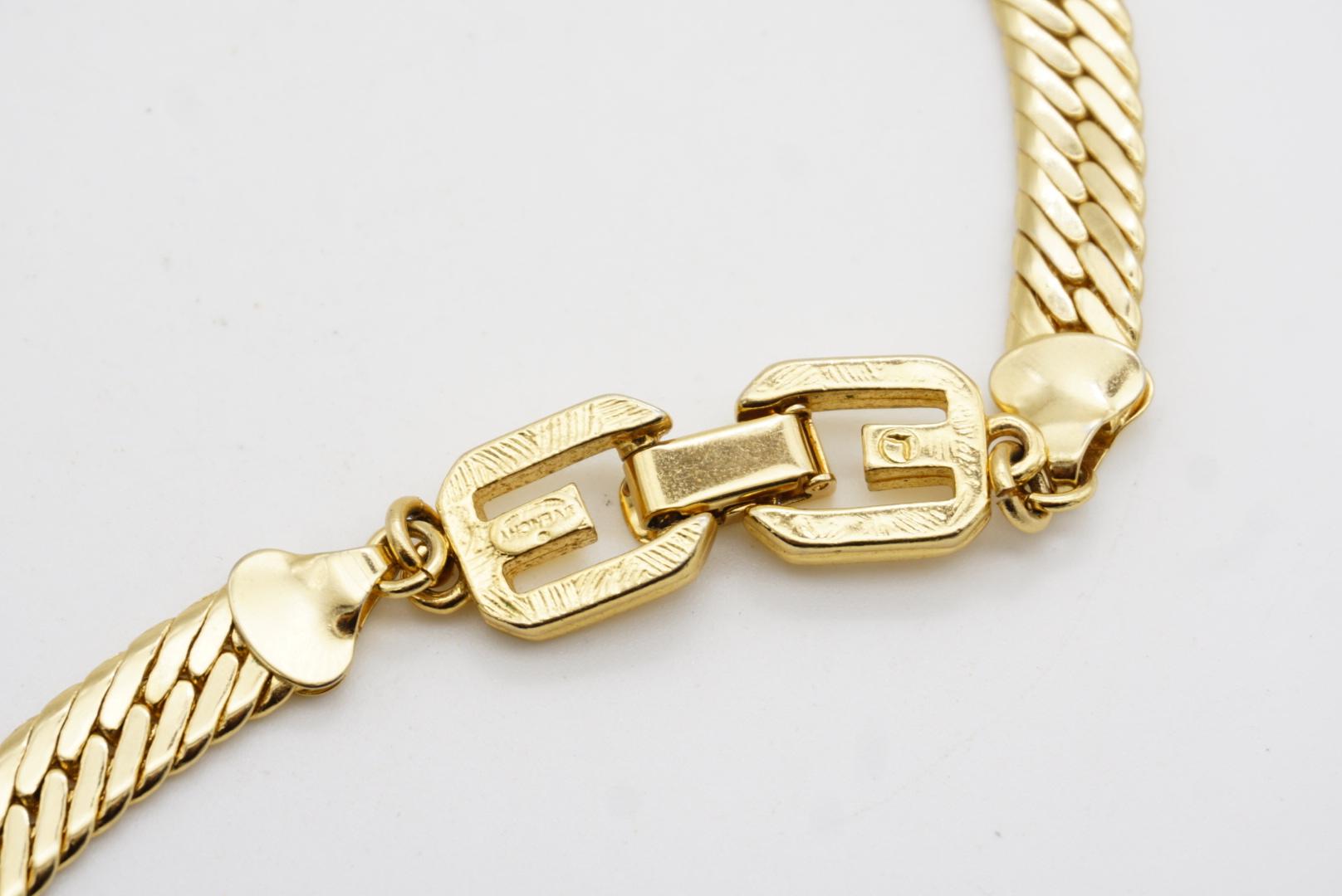Givenchy Vintage 1980 Logo Interlocked Chain Link Flat Snake Curb Collana Lunga in vendita 6