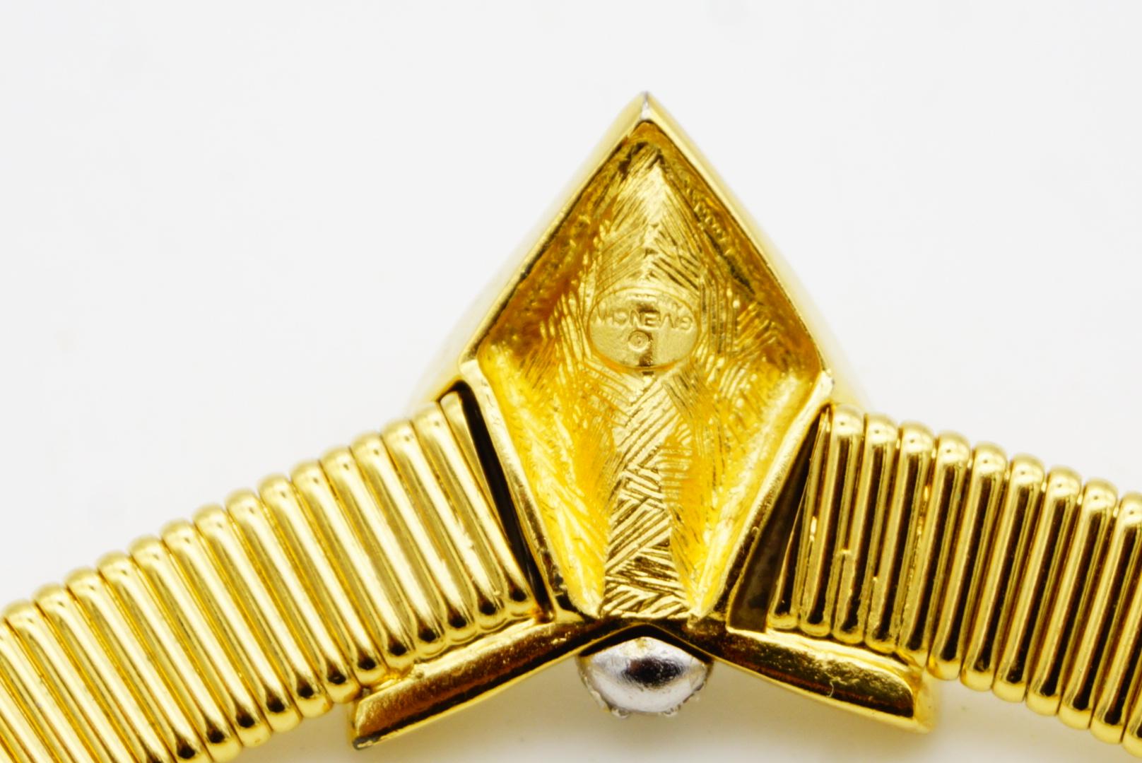 Givenchy Vintage 1980 Triangle Arrow Crystals Omega Ribbed Silver Gold Necklace For Sale 10