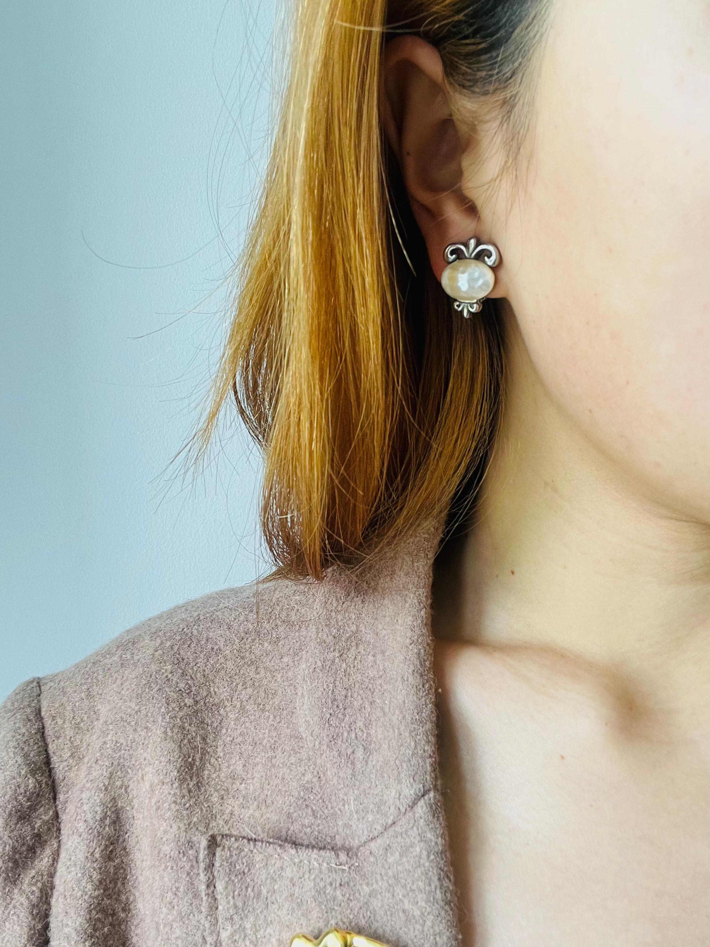Givenchy Vintage 1980 White Oval Pearl Fleur De Lis Lily Filigree Clip Earrings For Sale 1