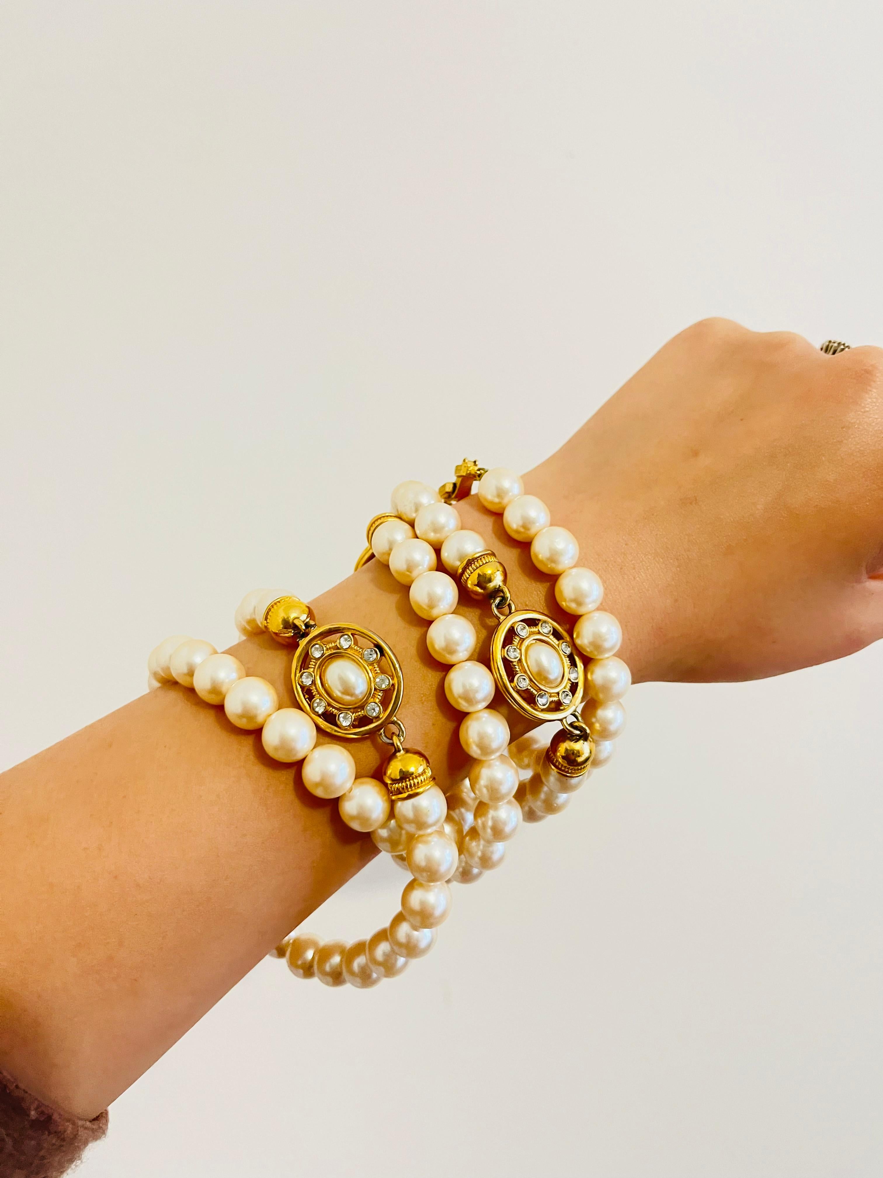 Givenchy Vintage 1980 White Pearl Beads Four Oval Crystal Pendant Long Necklace For Sale 7