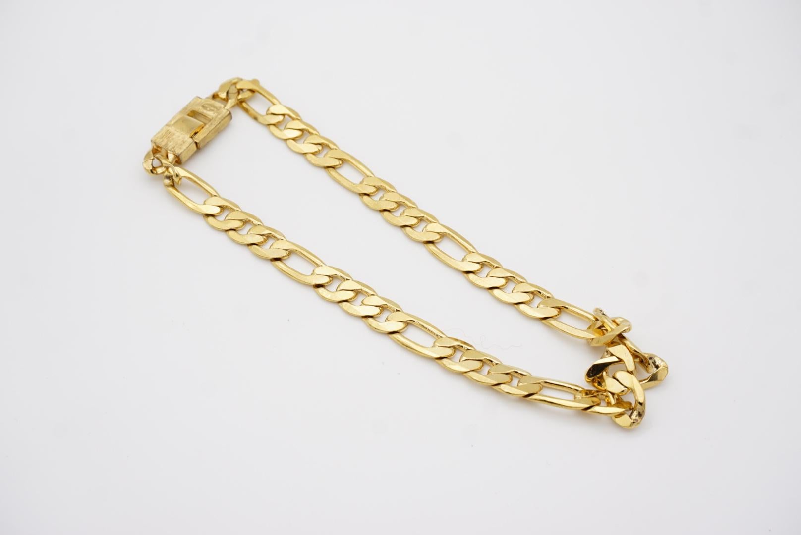 Givenchy Vintage Años 80 Collar gargantilla de oro con eslabones de reloj gruesos en venta 7