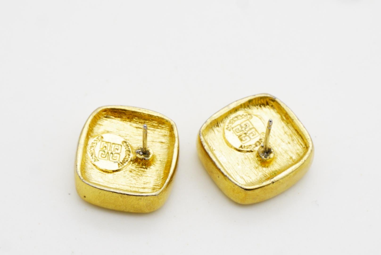 Givenchy Vintage 1980s Cube Square Black 4G Logo Monogram Gold Pierced Earrings For Sale 7