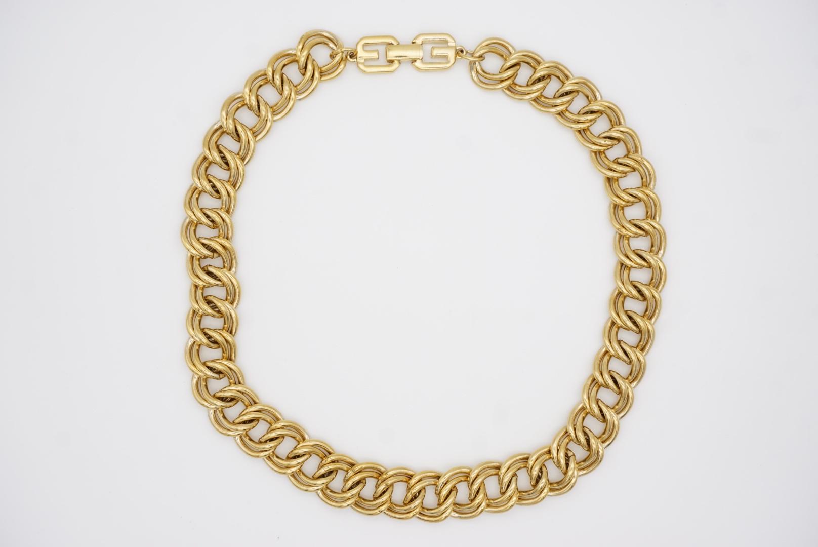 Givenchy Vintage 1980s Double Hoop Interlocked Chunky Chain Curb Link Necklace 3