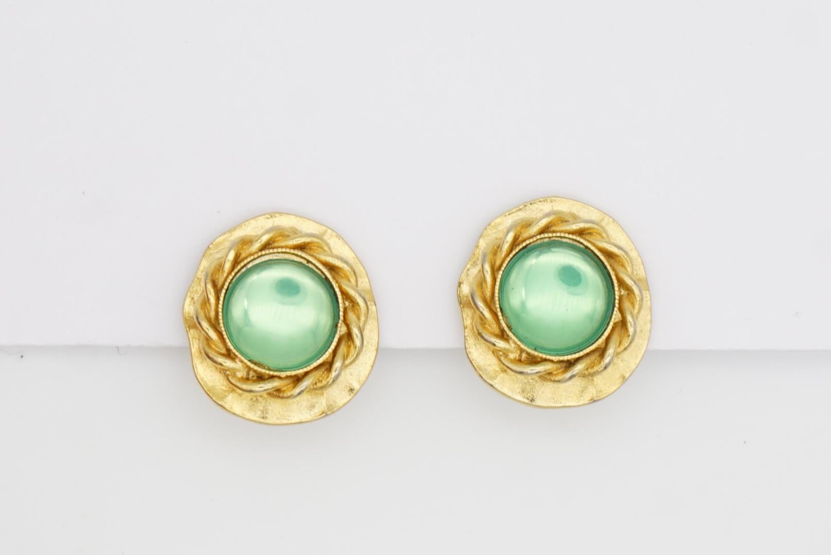 Givenchy Vintage 1980s Green Crystals Emerald Gripoix Wave Rope Clip Earrings For Sale 2