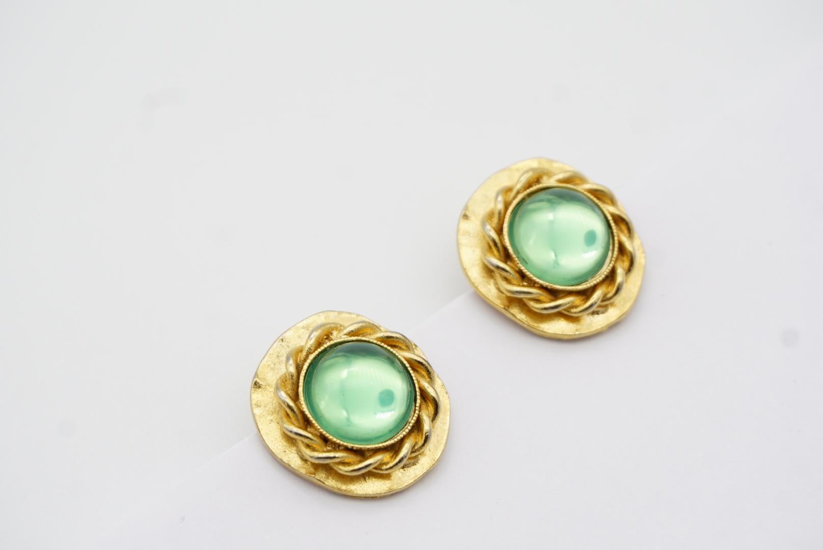 Givenchy Vintage 1980s Green Crystals Emerald Gripoix Wave Rope Clip Earrings For Sale 4