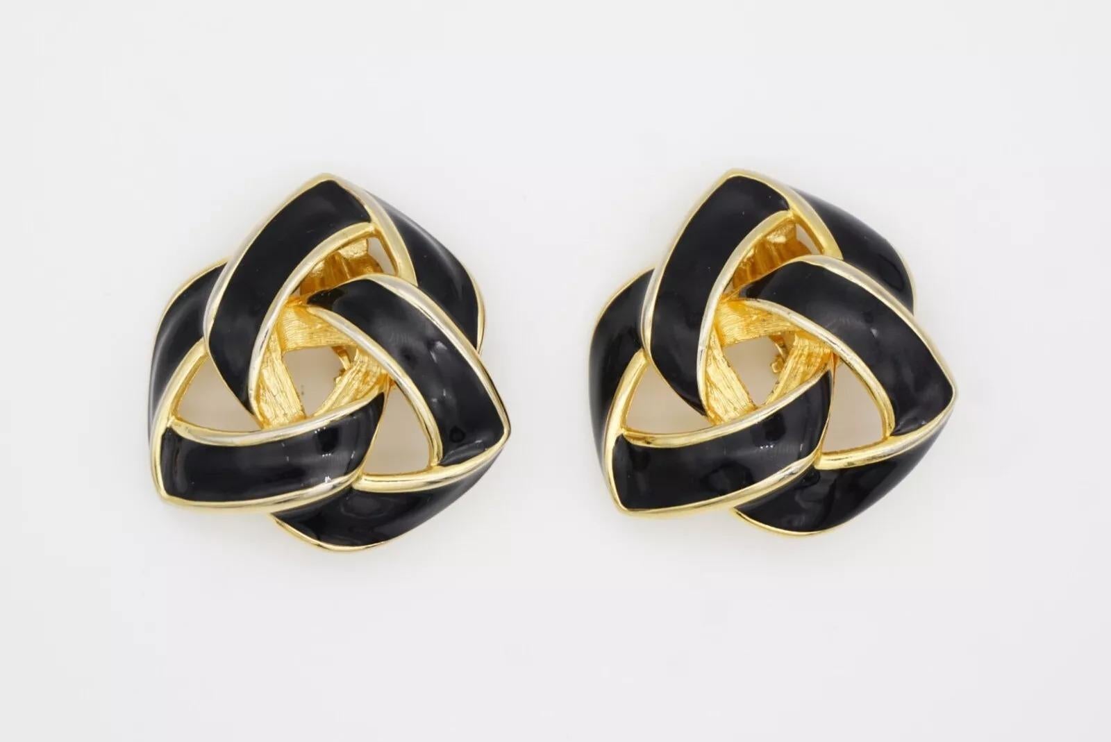 Givenchy Vintage 1980s Large Black Enamel Knot Interlocked Chunky Clip Earrings For Sale 11