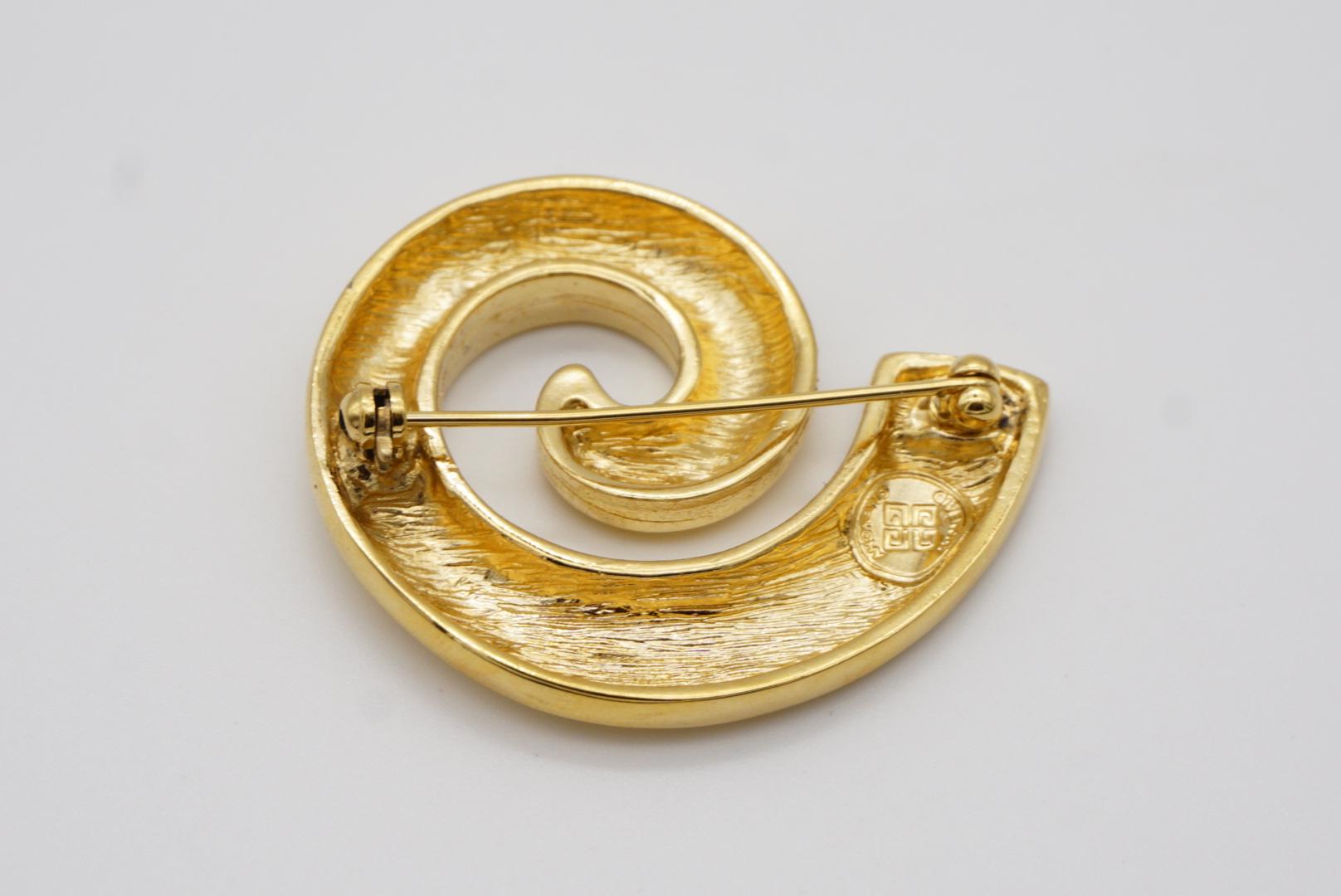 Givenchy Vintage 1980s Large Glow Swirl Sculpted Abstract Modernist Gold Brooch For Sale 4