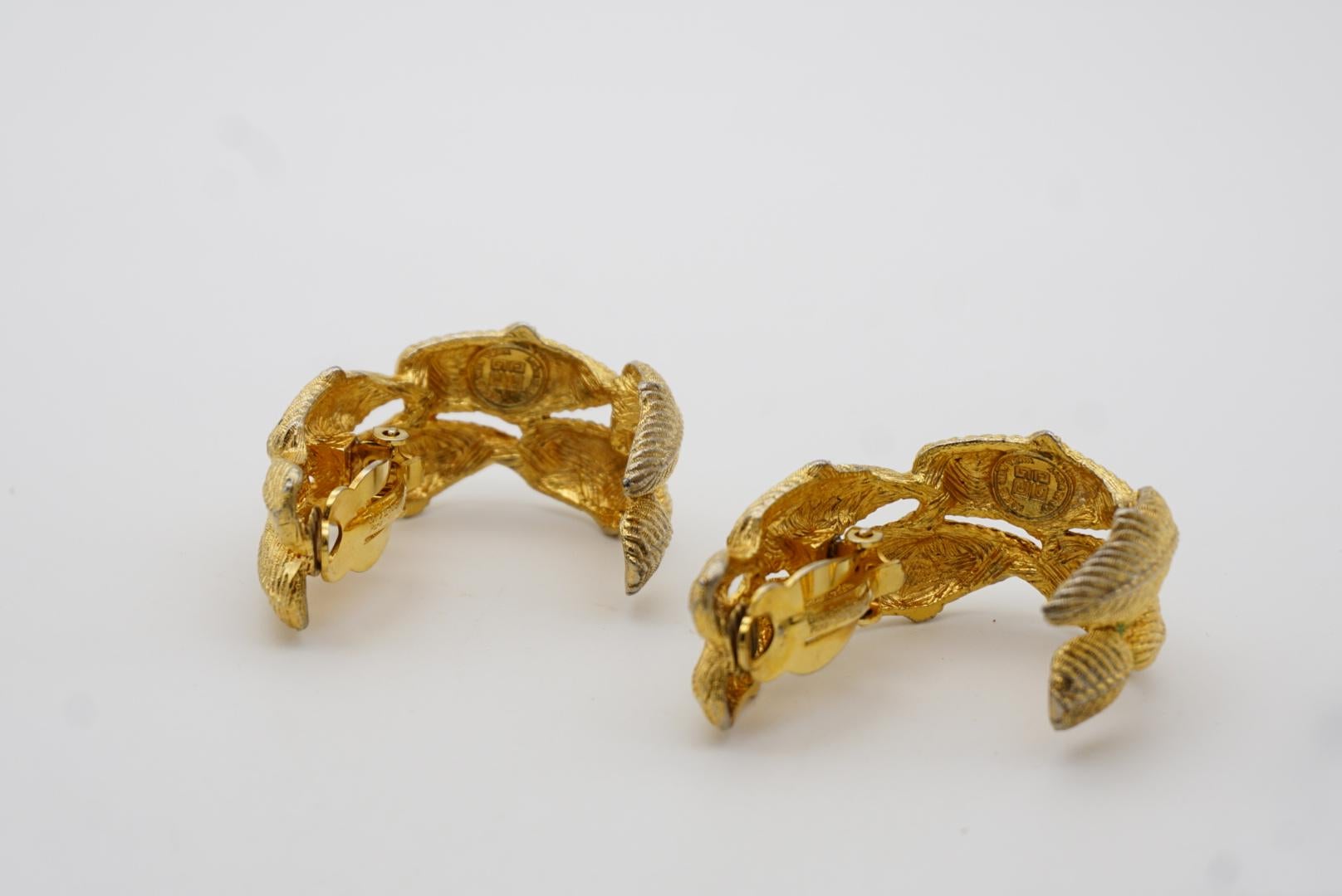 Givenchy Vintage 1980s Large Leaf Half Circle Hoop Chunky Clip Gold Earrings For Sale 7