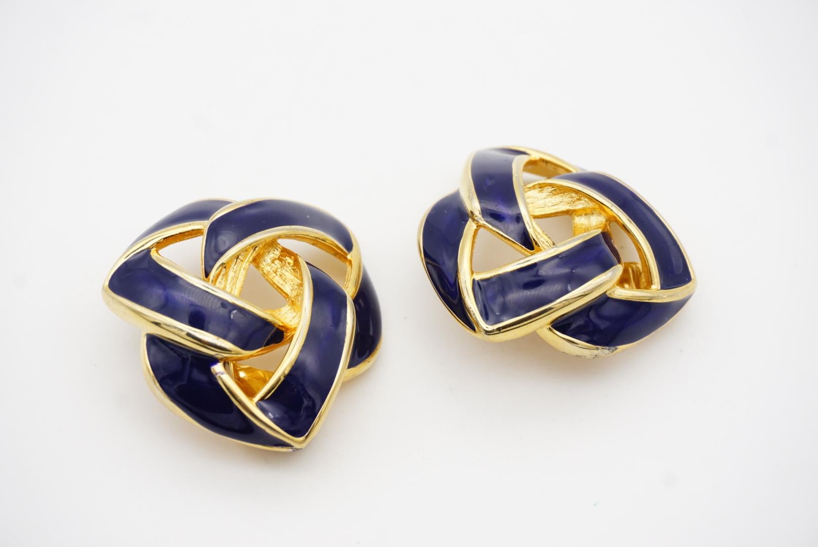Givenchy Vintage 1980er Jahre Große Marine Emaille-Knoten ineinandergreifende klobige Clip-Ohrringe im Angebot 5