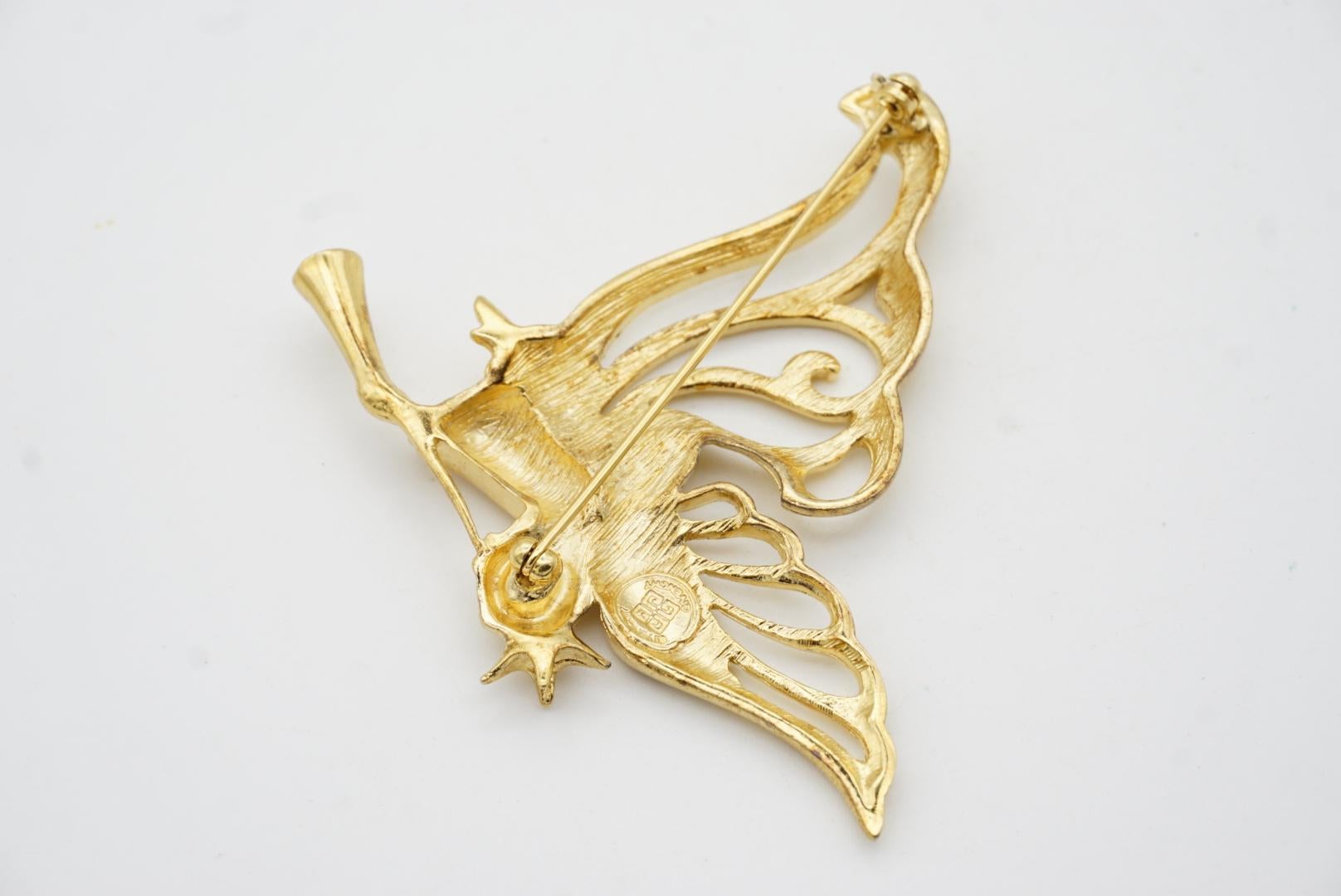 Givenchy, grande broche trompette ajourée avec ailes volantes et ange du ciel, vintage des années 1980 en vente 6