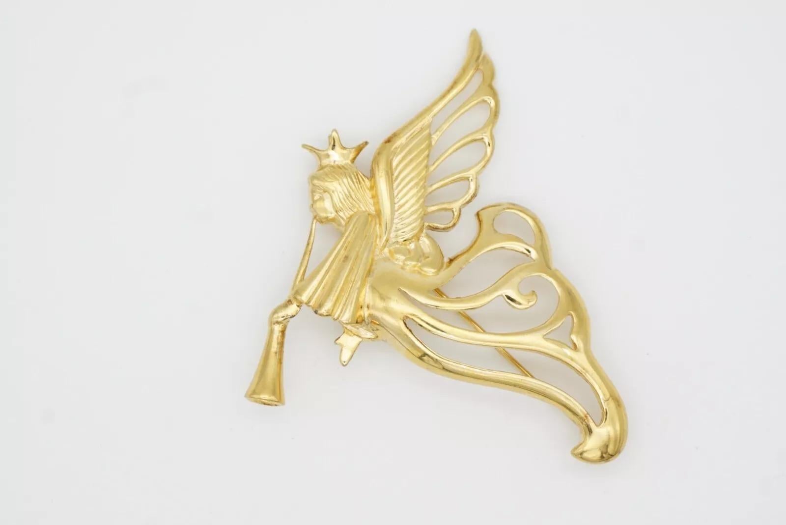 Givenchy, grande broche trompette ajourée avec ailes volantes et ange du ciel, vintage des années 1980 en vente 8