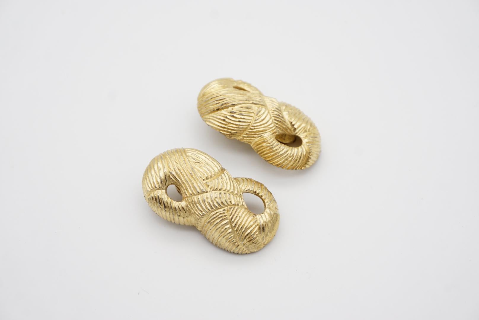 Givenchy Vintage 1980s Large Textured Peanut No 8 Openwork Chunky Clip Earrings 6
