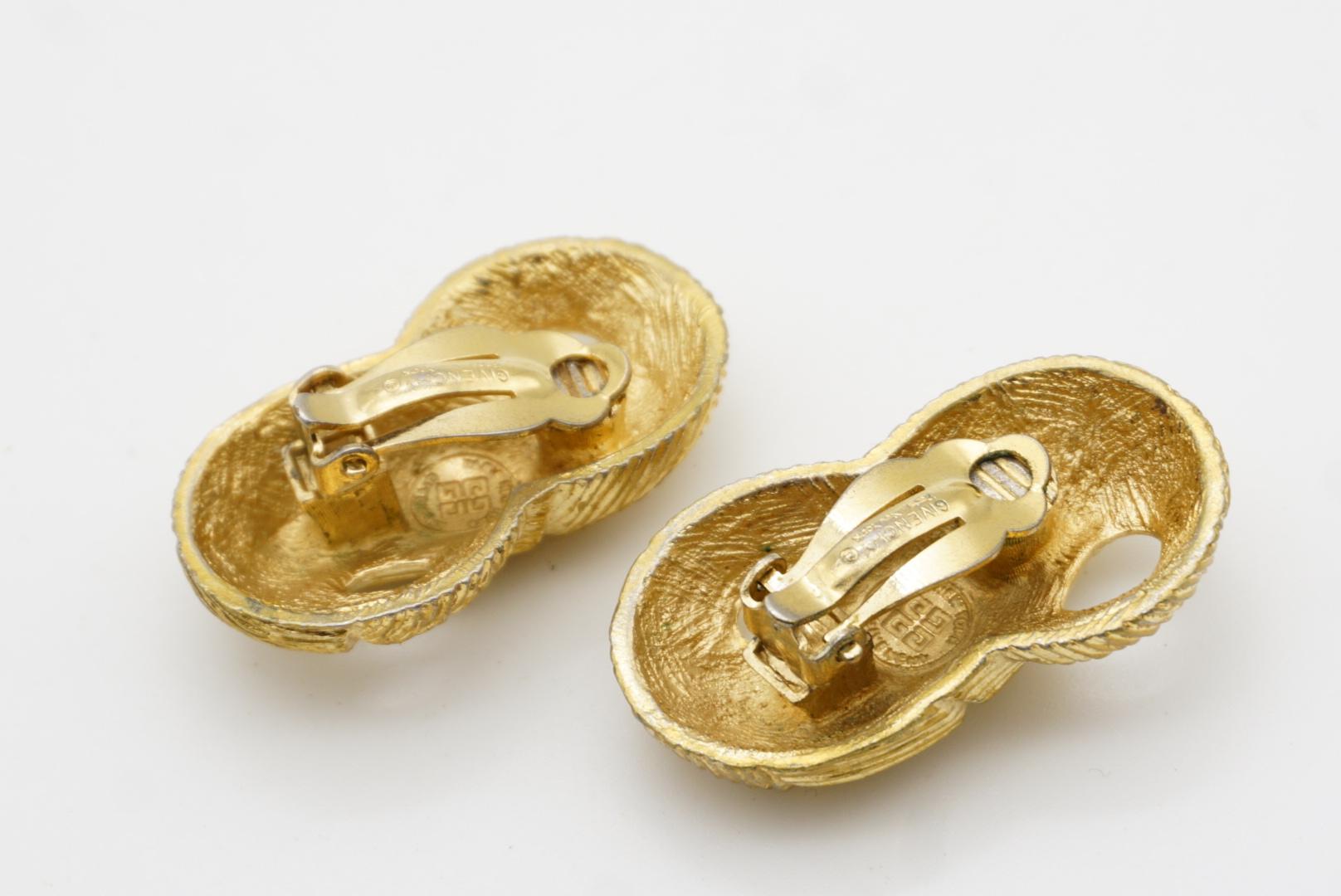 Givenchy Vintage 1980s Large Textured Peanut No 8 Openwork Chunky Clip Earrings For Sale 9
