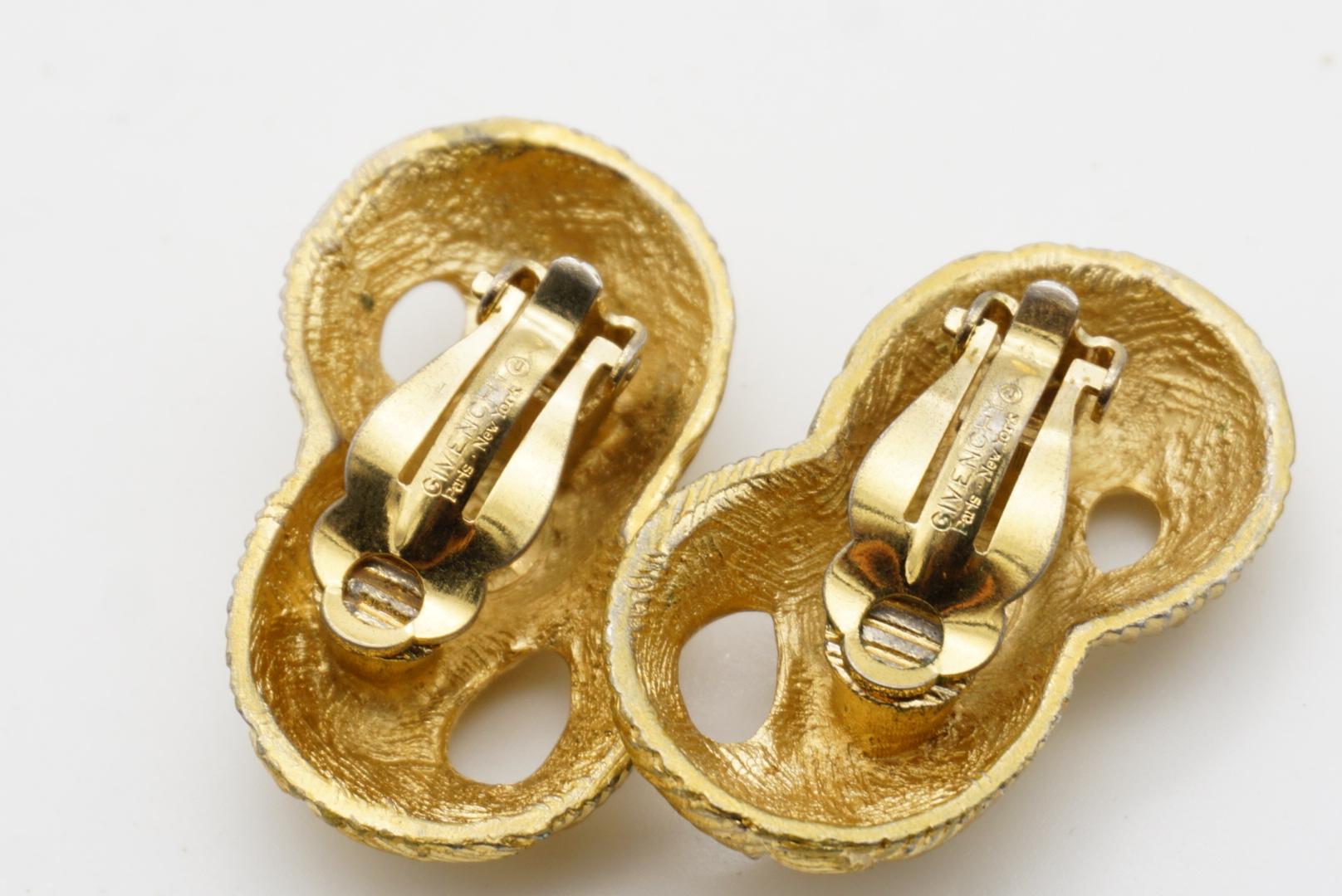 Givenchy Vintage 1980s Large Textured Peanut No 8 Openwork Chunky Clip Earrings For Sale 11