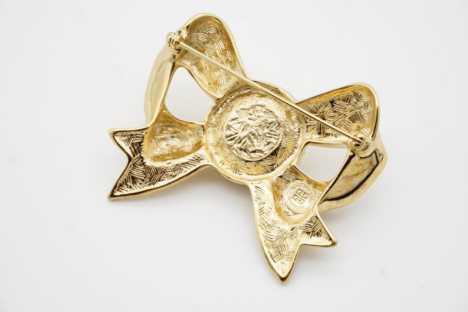 Givenchy Broche vintage en forme de grand cercle avec nœud papillon ajouré et perles blanches, années 1980 en vente 7