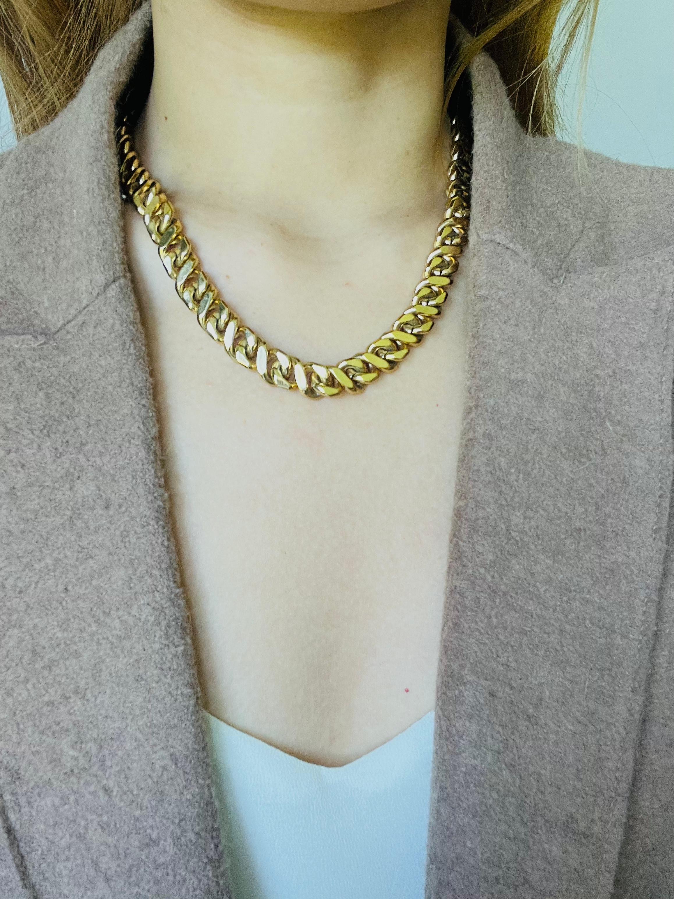 Givenchy Vintage 1980 Logo Interlocked Link Snake Cuban Chunky Chain Necklace in vendita 1