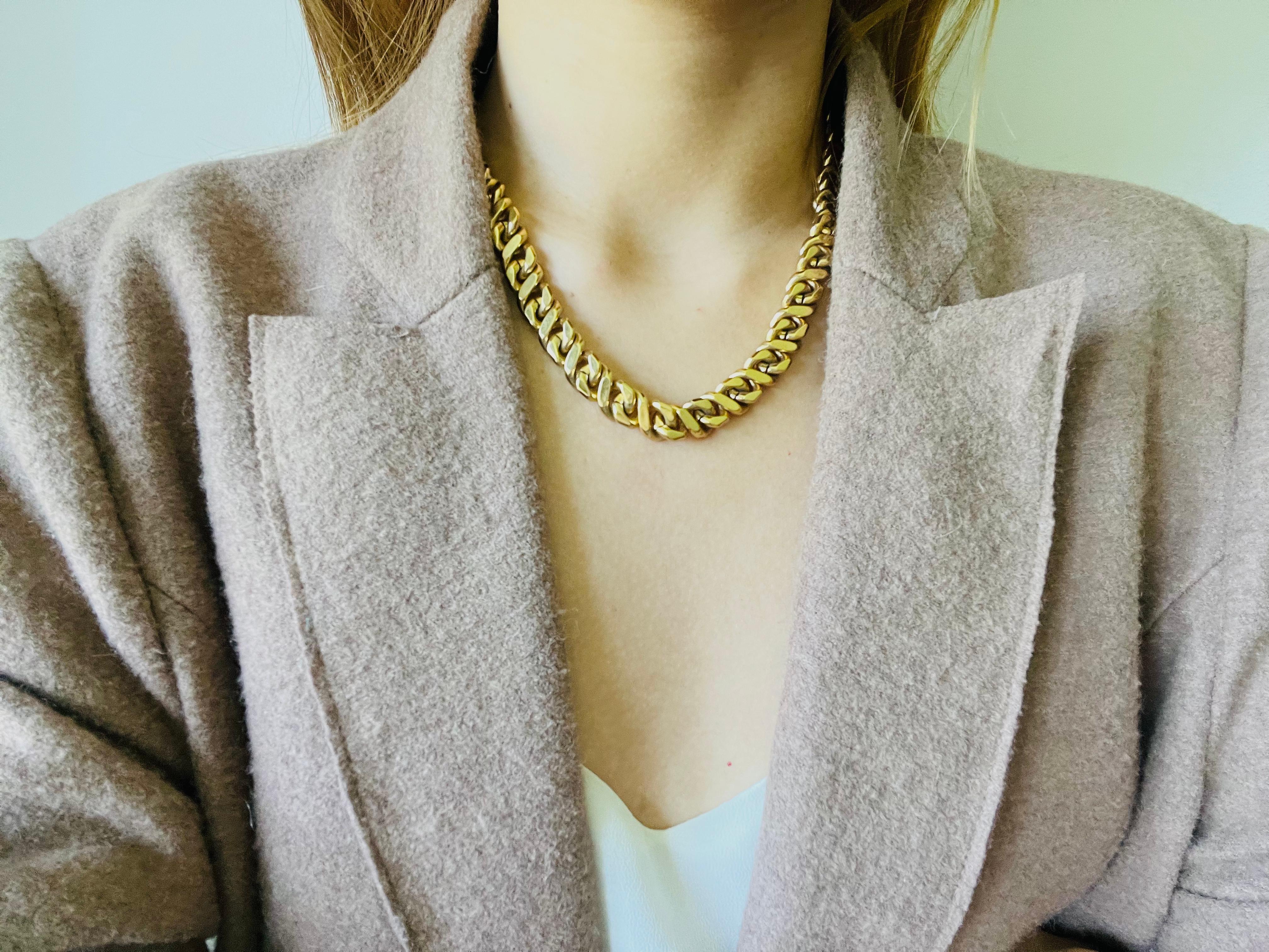 Givenchy Vintage 1980 Logo Interlocked Link Snake Cuban Chunky Chain Necklace in vendita 2
