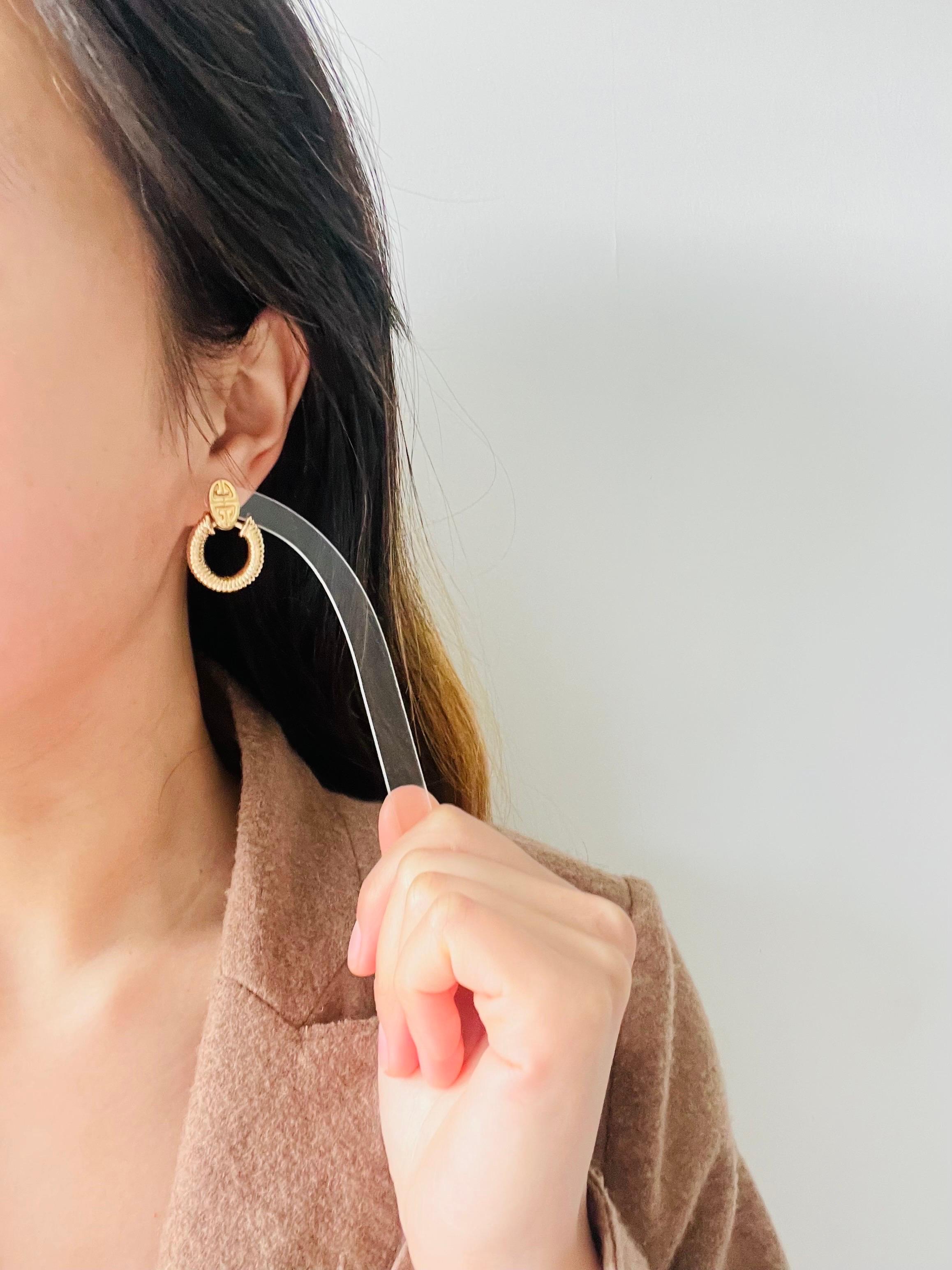 Givenchy Vintage 1980s Logo Monogram Door Knocker Oval Hoop Pierced Earrings For Sale 1
