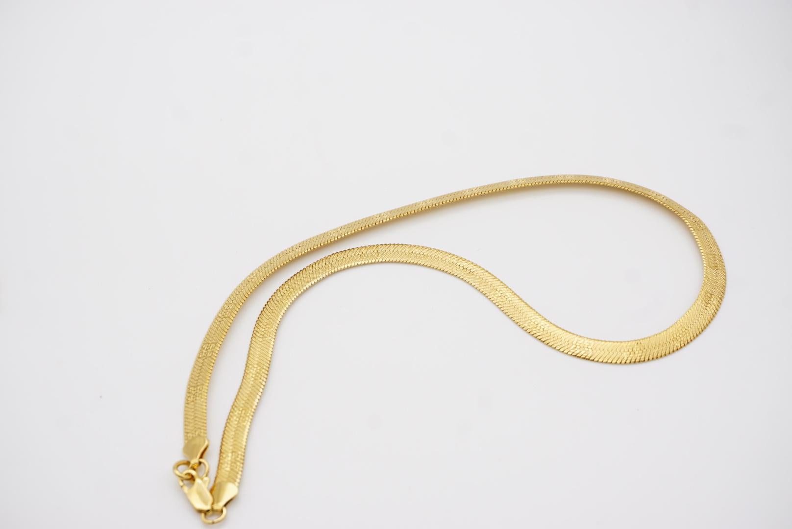 Givenchy, collier-bracelet unisexe vintage unisexe à chevrons et chaîne en or, années 1980 en vente 11