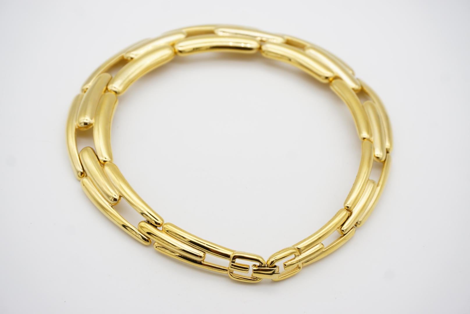 Givenchy Vintage 1980s Watch Link Interlock Collar Choker Chunky Gold Necklace 7