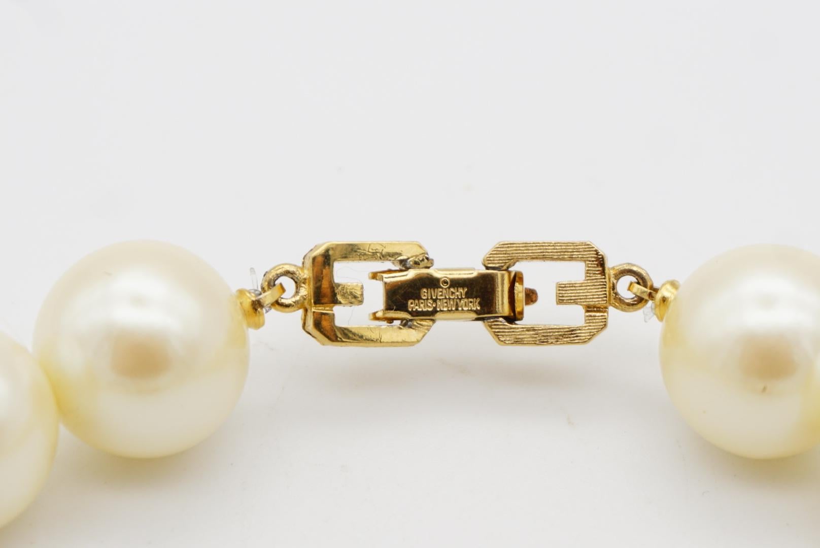 Givenchy Vintage 1990s Large White Pearl Sapphire Crystals Gold Pendant Necklace For Sale 8