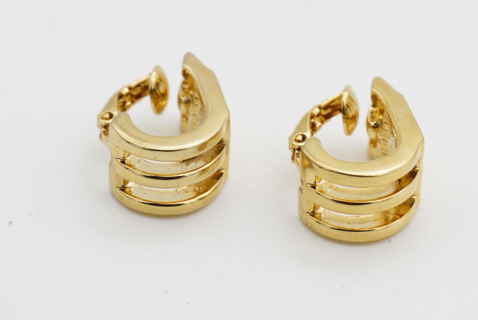 Givenchy Vintage 4G Logo Monogram Rectangle Openwork Hoop Dome Clip Earrings For Sale 4