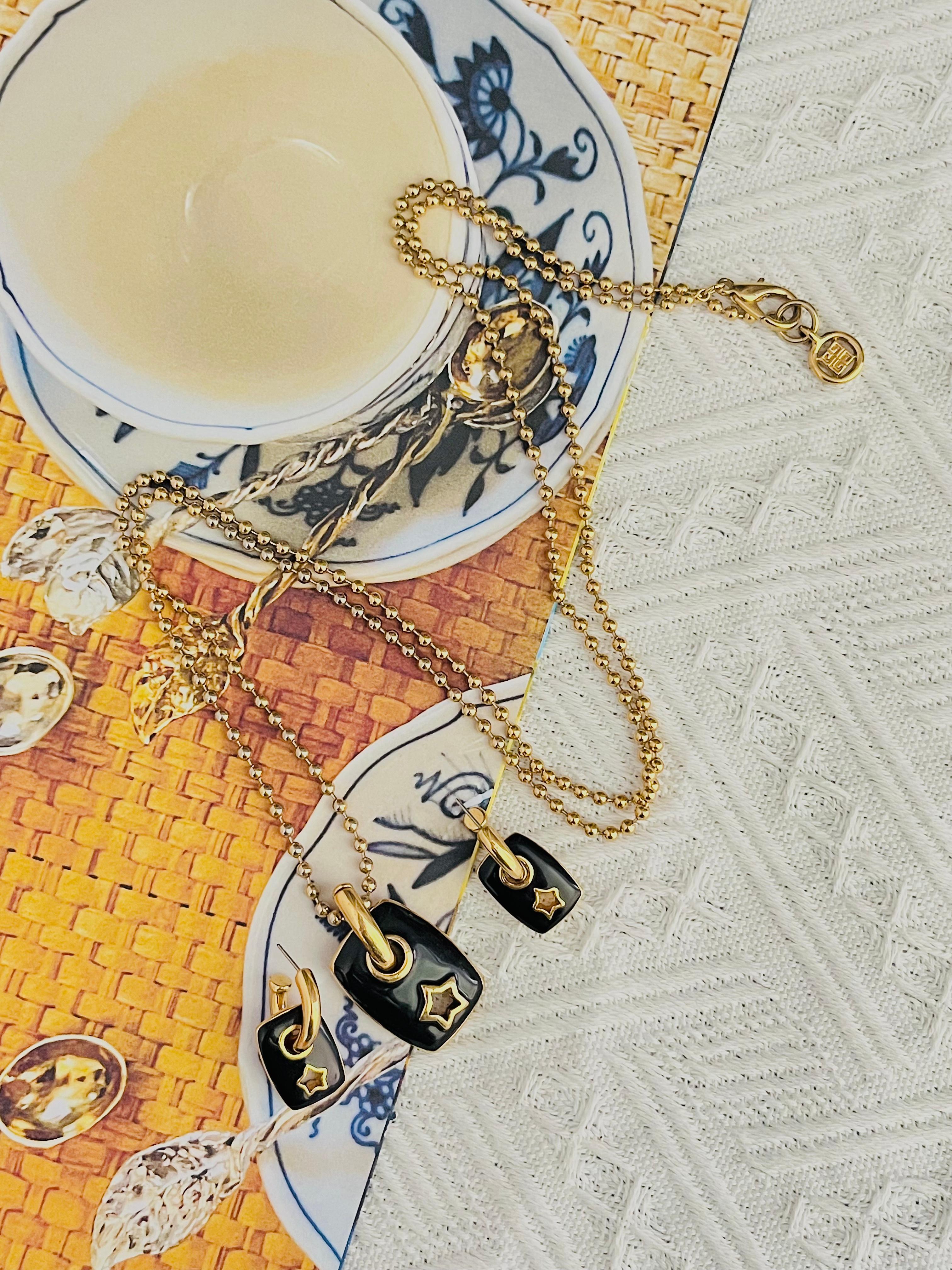 Givenchy Vintage Black Rectangle Circle Star Set Long Necklace Hoop Earrings In Good Condition For Sale In Wokingham, England