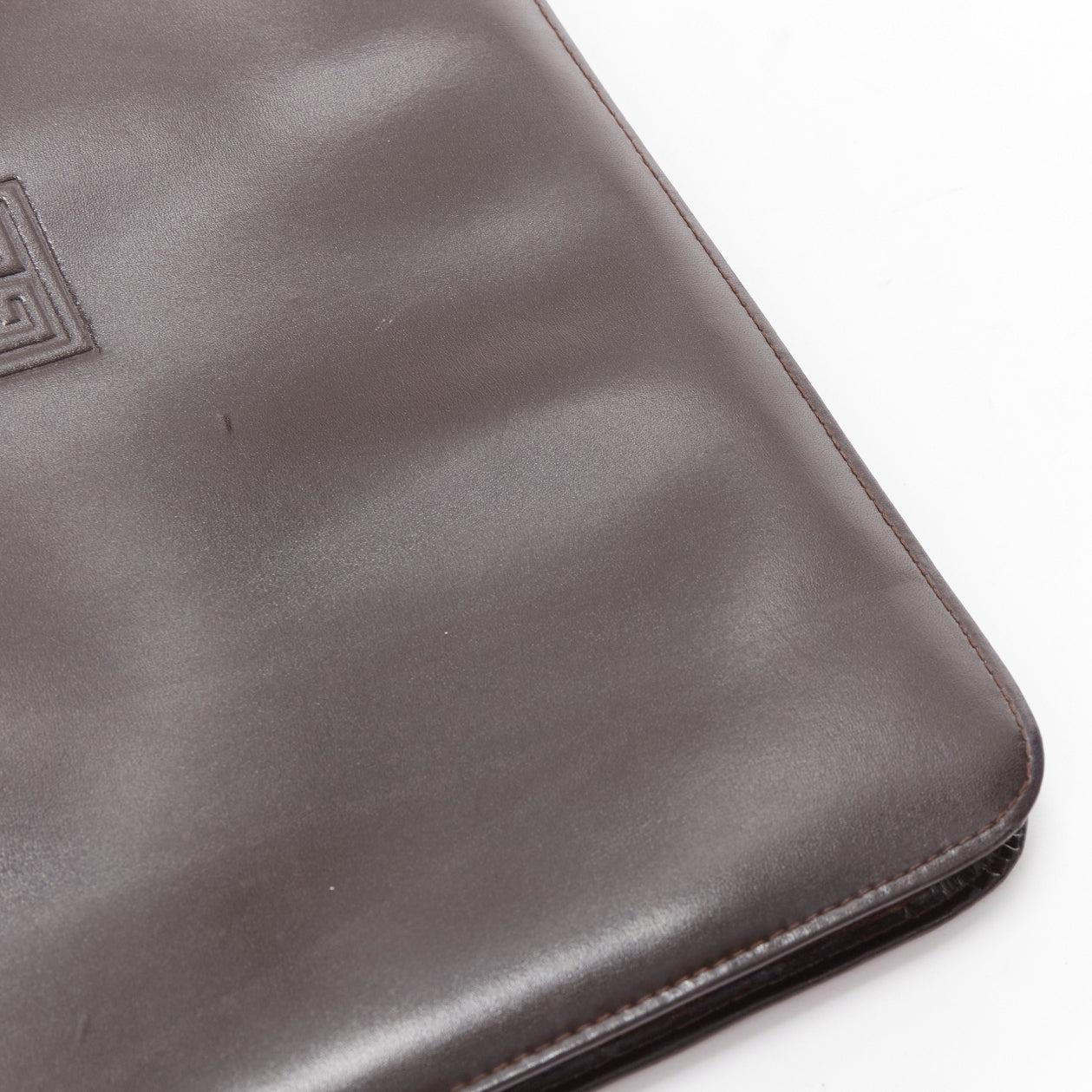 GIVENCHY Cartera sobredimensionada con cremallera en piel lisa marrón vintage en venta 2