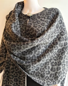GIVENCHY Vintage Cape Mantel Leopard Grau-Schwarz Prints C.1970s-1980s
