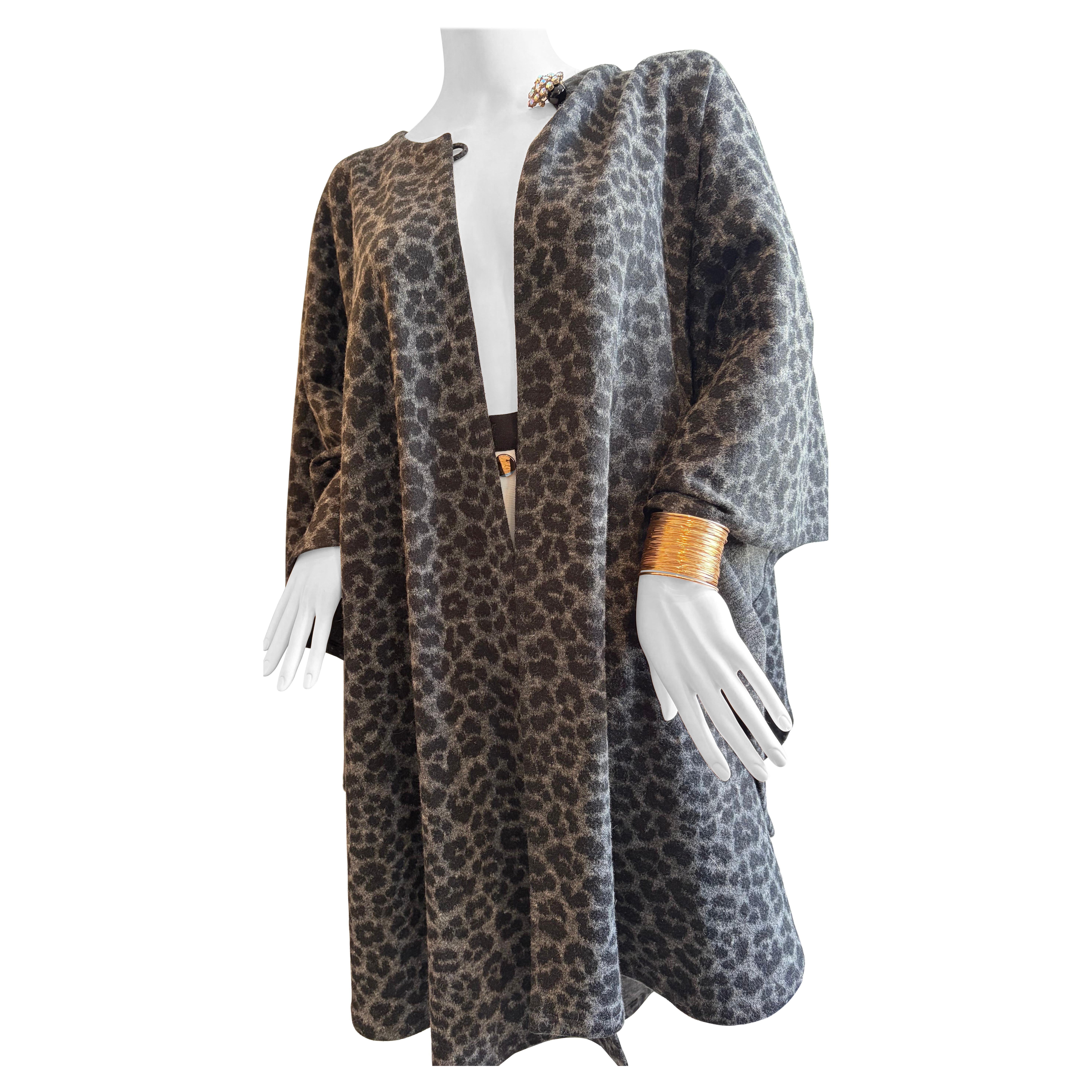 Vintage Givenchy Nouvelle Boutique Fashion - 22 For Sale at